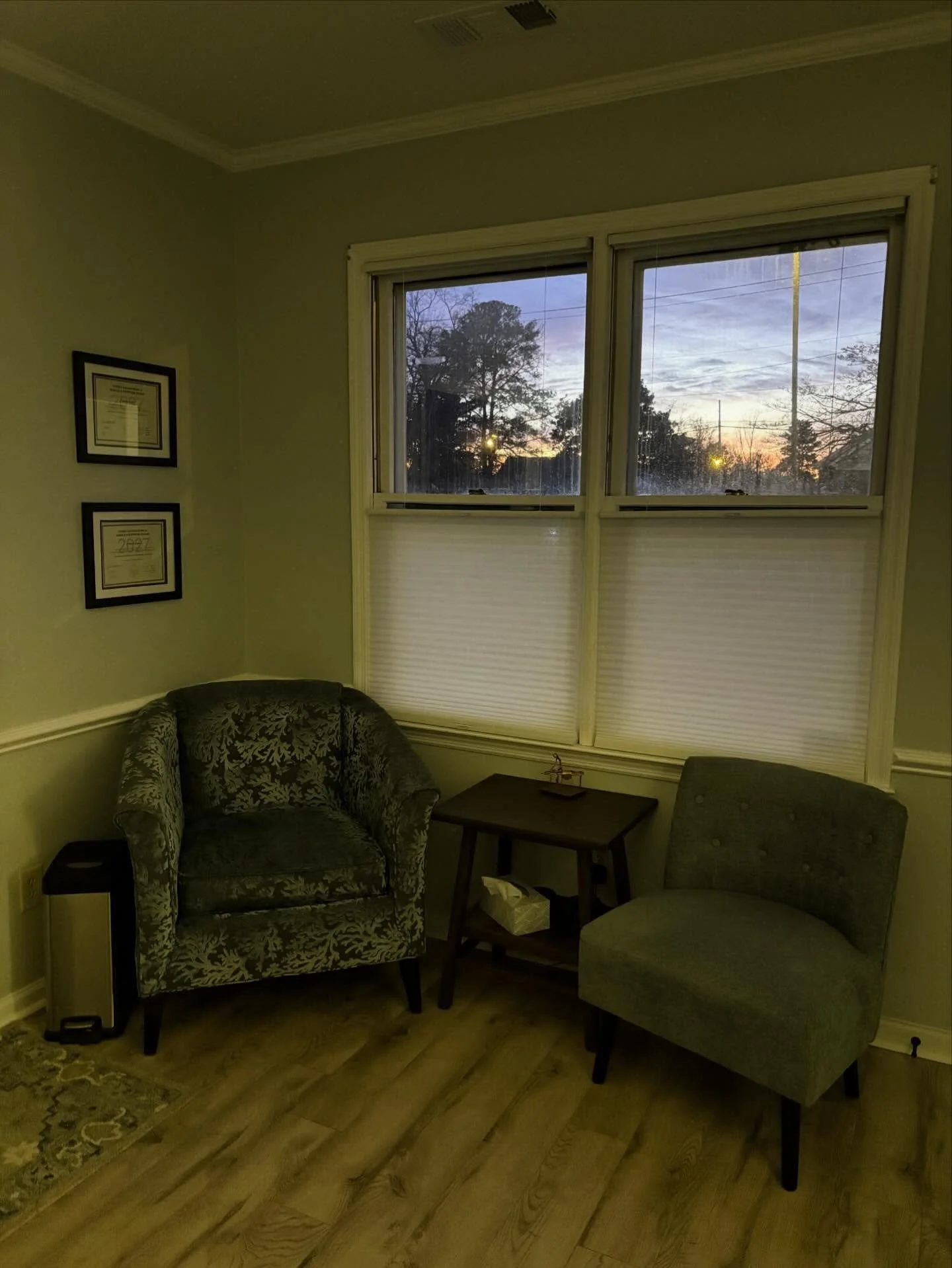 When you have the best sunset this side of town 💛