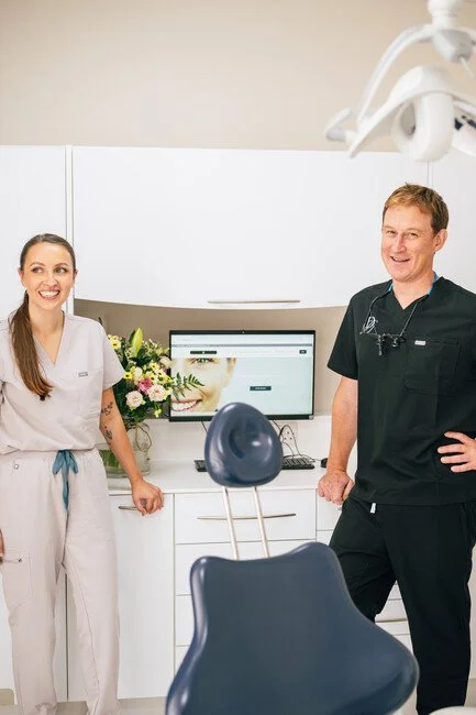 Porcelain Veneers and Confidence: How a Subtle Change Transforms Daily Life
