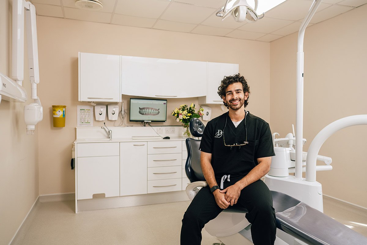 6 Signs You May Need a Dental Implant