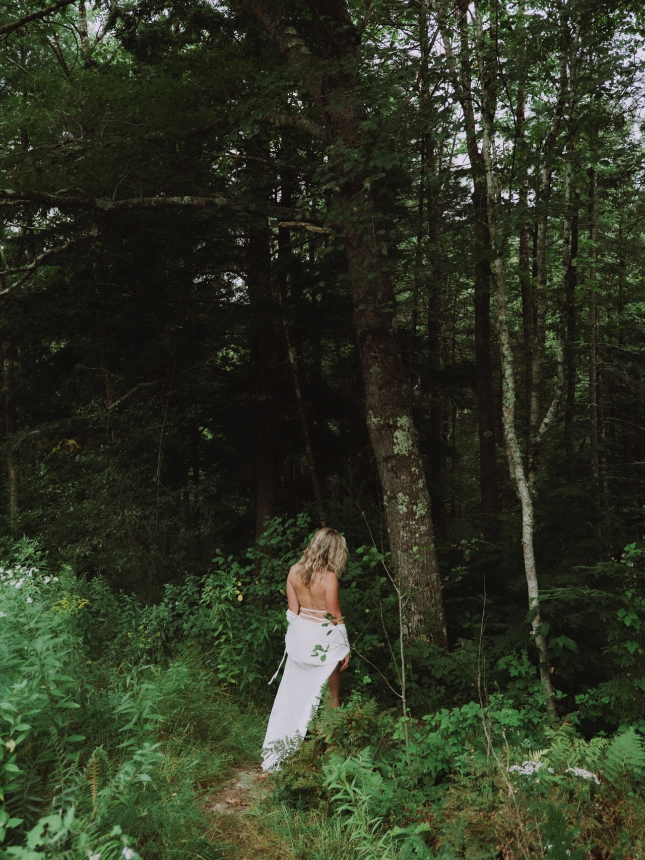 Our outdoor sessions this summer were off the charts ✨ 

So thankful for all the ladies who signed up to get naked in the woods. It&rsquo;s both a thrill and the most natural thing in the world?? We don&rsquo;t make the rules. We&rsquo;re just here t