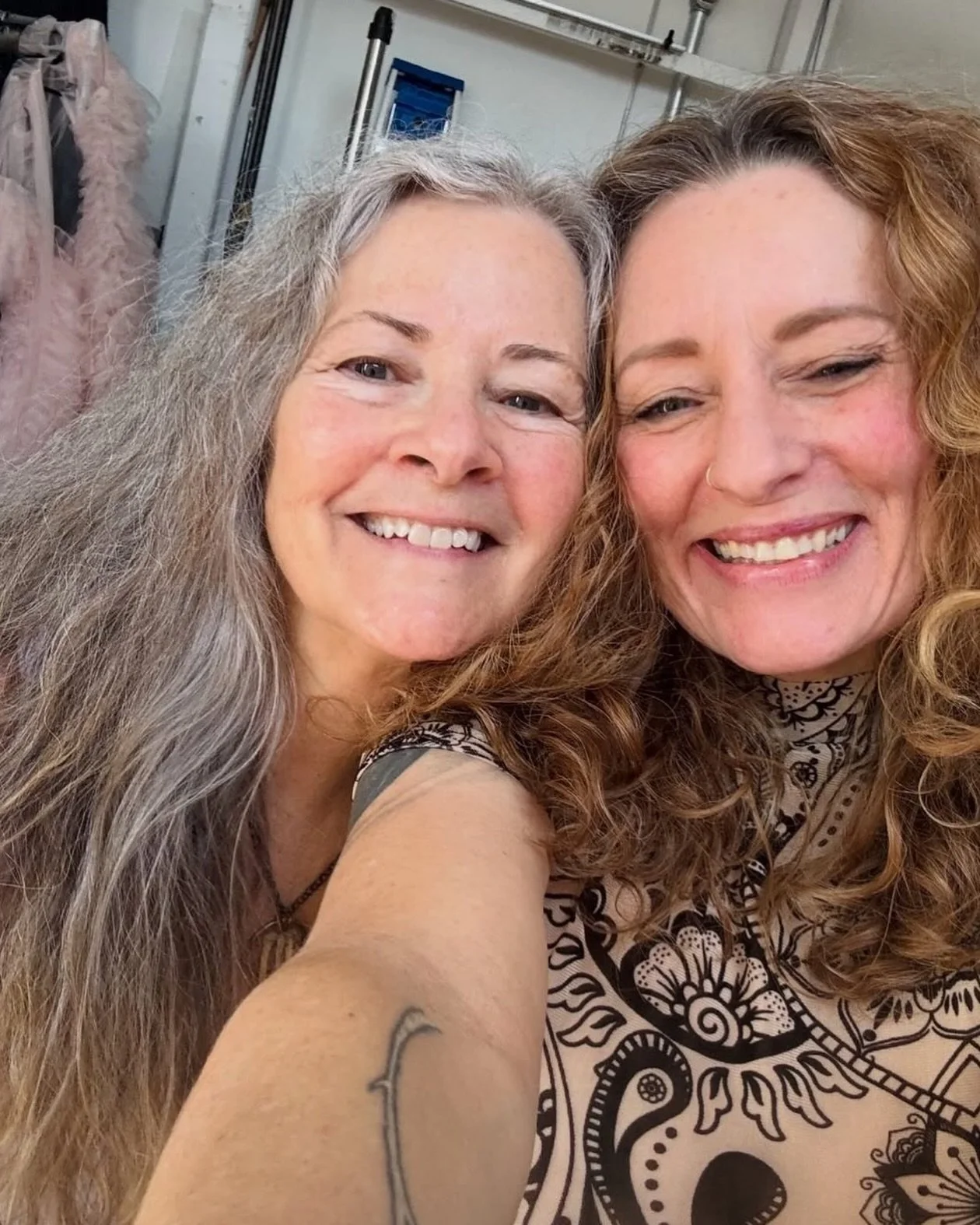 We played together. Talked about what inspires us. Ideas flowed. We moved stuff. Sat in the light for each other with our cameras. (Caught Nanette&rsquo;s hair on 🔥🫣She was fine! ) We remembered how much we need each other. And how much we need to 