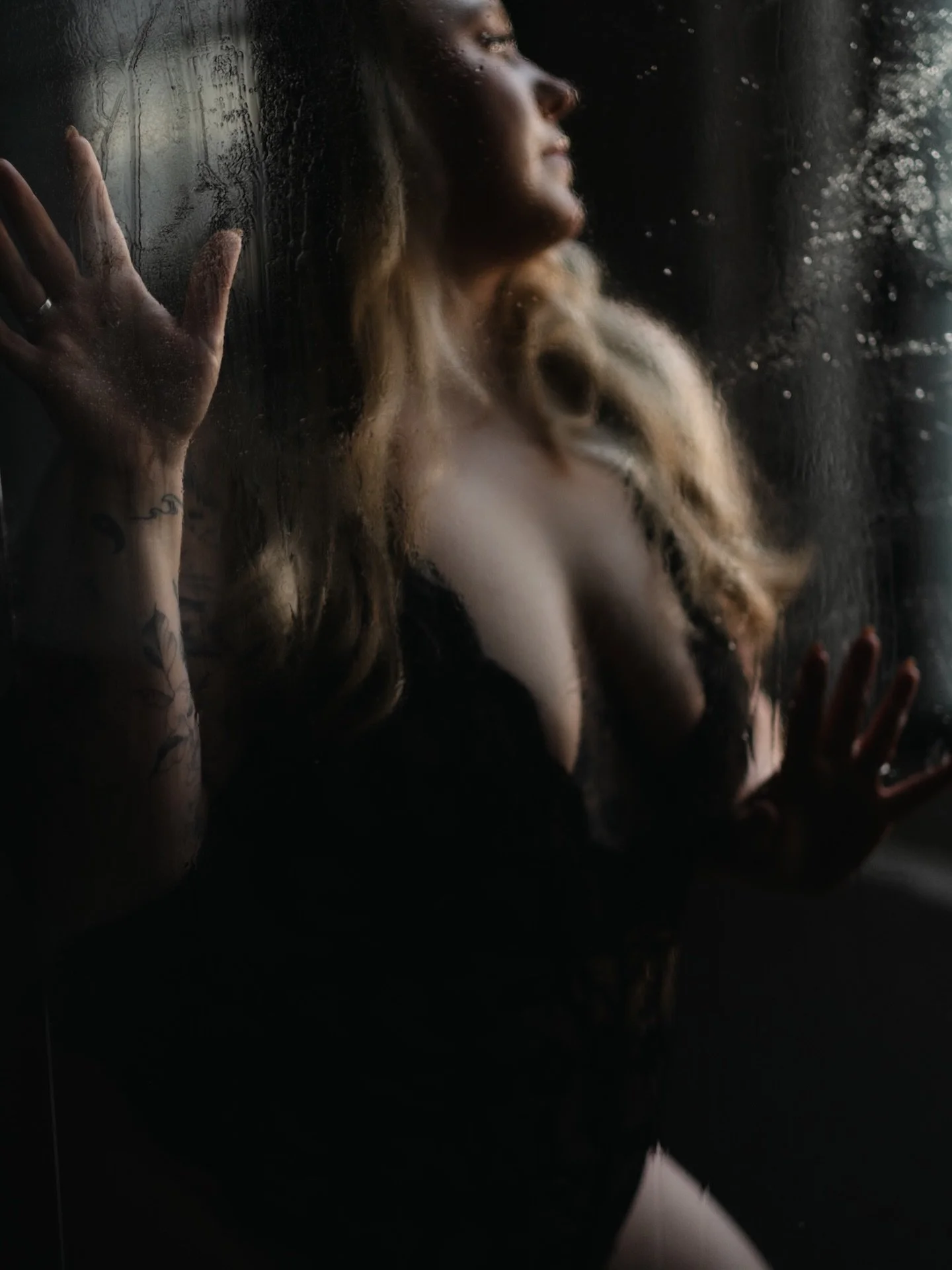 shower sessions 🚿 for our gals who are ready to get extra steamyy

p.s in case you were wondering&hellip; this isn&rsquo;t a real shower, just some studio magic ;)