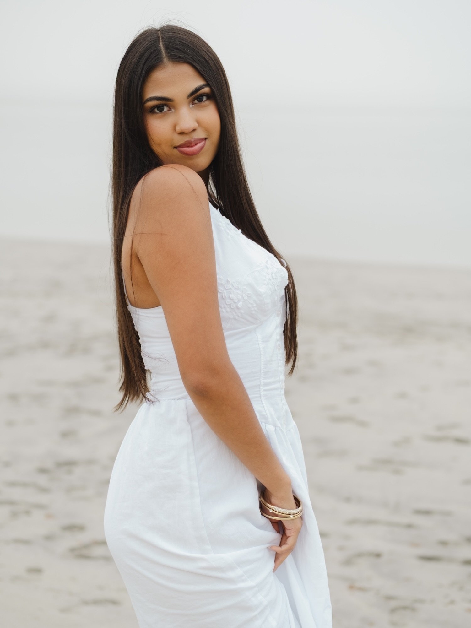 senior session on a moody maine day by the coast ✨

#seniorphotosession #seniorportraitphotographer #mainephotographer