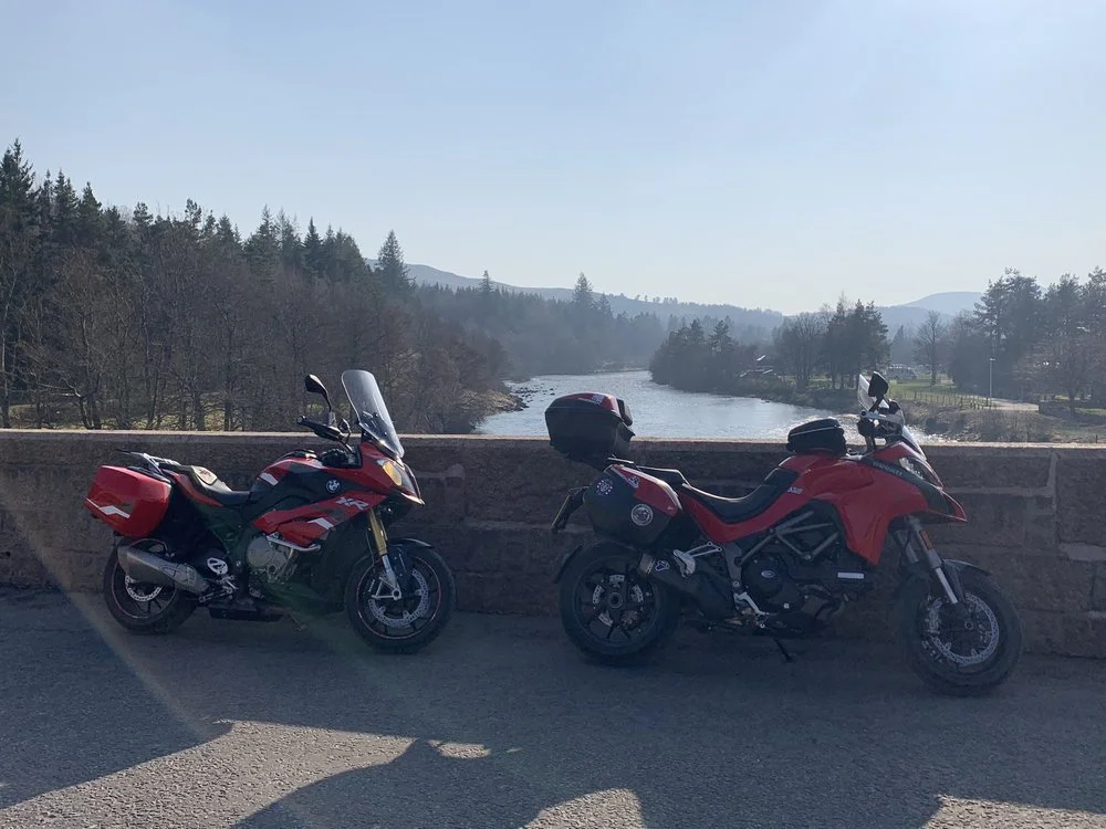 bikesbridge.jpeg