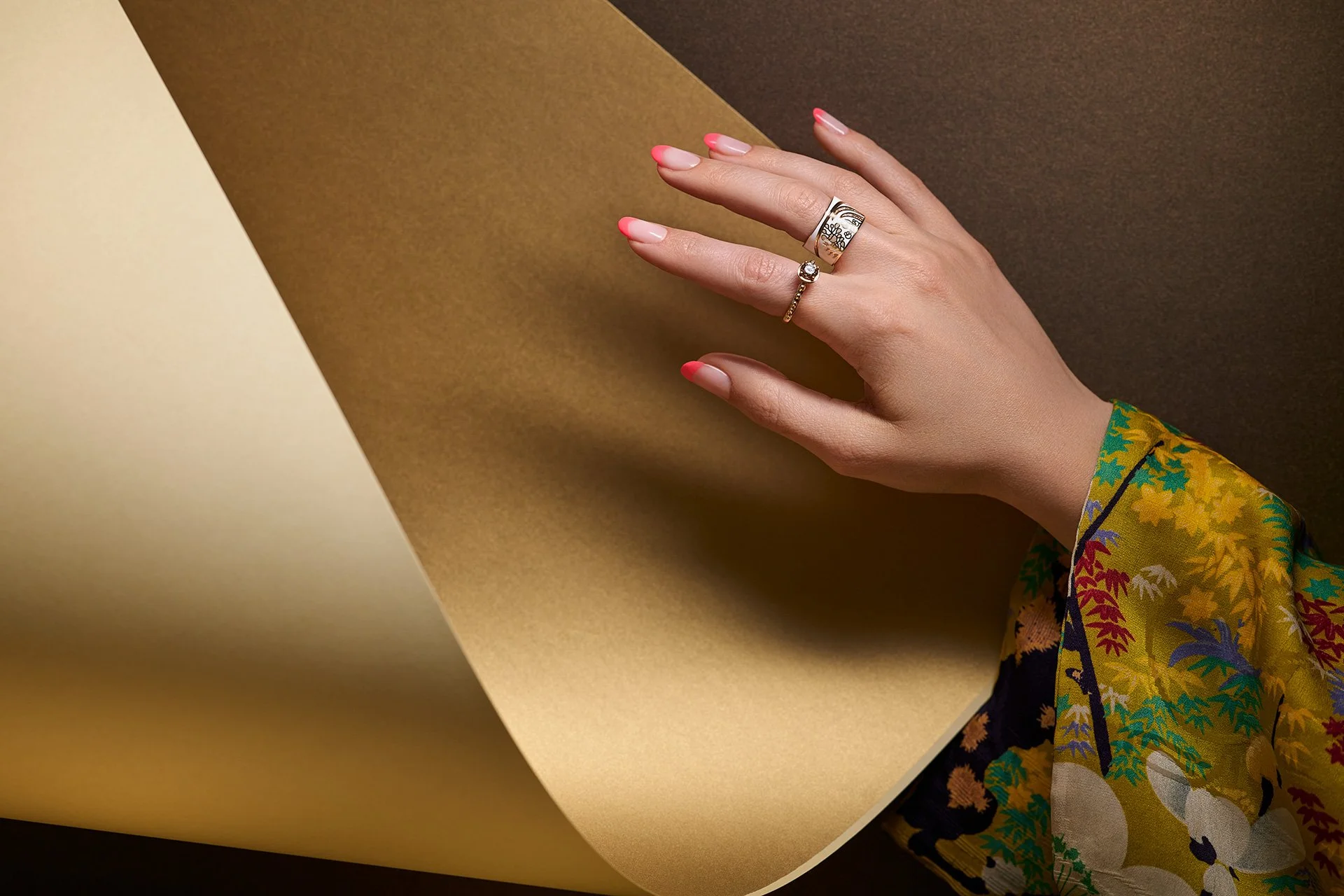 ALICE CICOLINI: BOLD COLOUR PIONEER