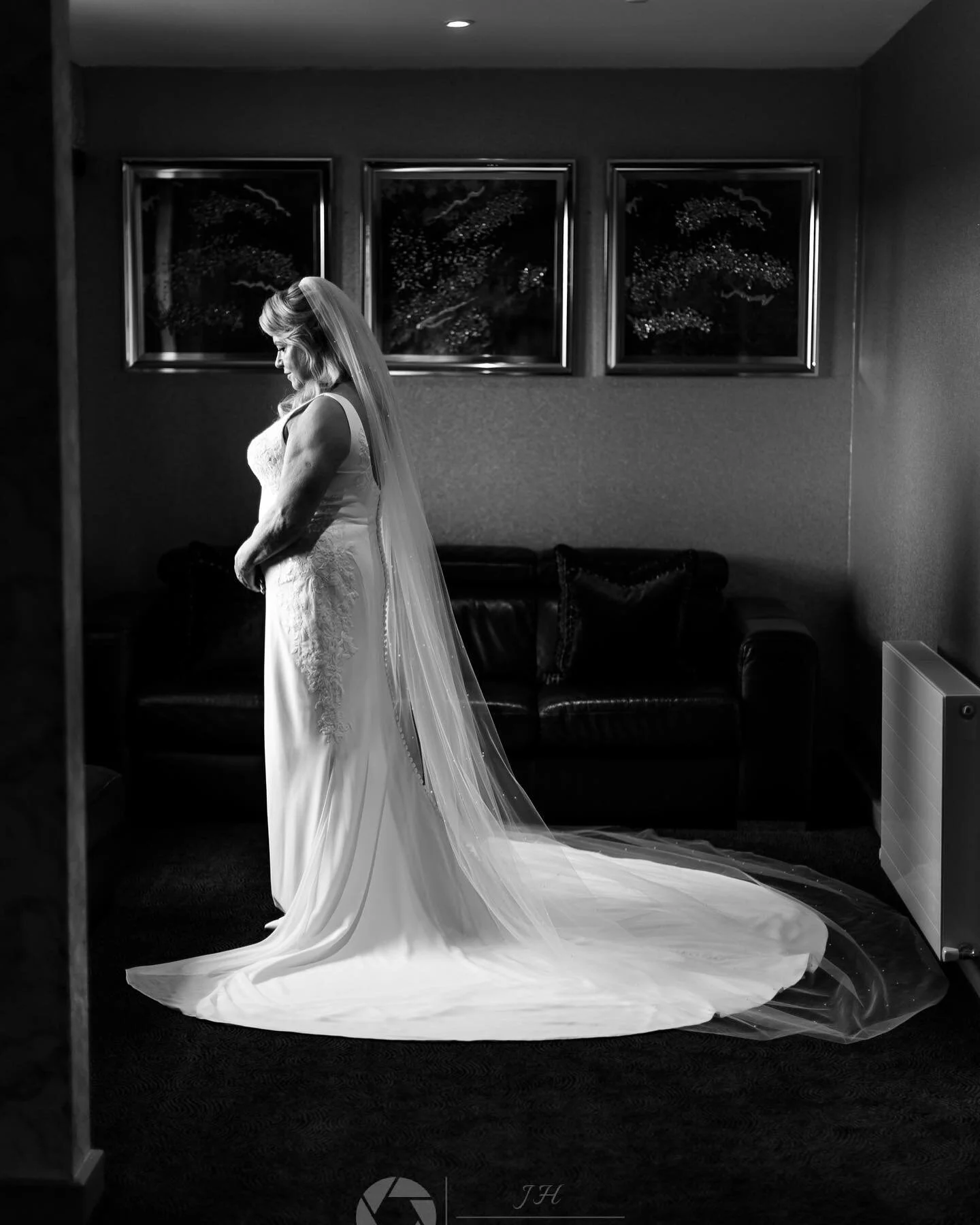 Sneaky peek pictures from Carol &amp; Robert wedding @radstonehotel Wonderful couple and beautiful wedding venue #weddingphotography #weddingscotland #weddingday #weddingscenes #tietheknotscotland #weddingdress Dress @bijoux_bridal