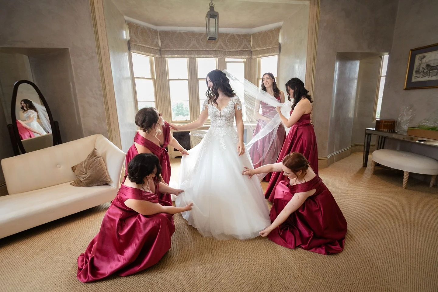 Go big or go home! 🏰✨
What a stunning couple in the breathtaking Ardross Castle.

A day filled with grandeur, love, and unforgettable moments &mdash; and oh, the fireworks that lit up the night! 💍🎆 #ardrosscastle #scotlandwedding #dreamwedding #ca