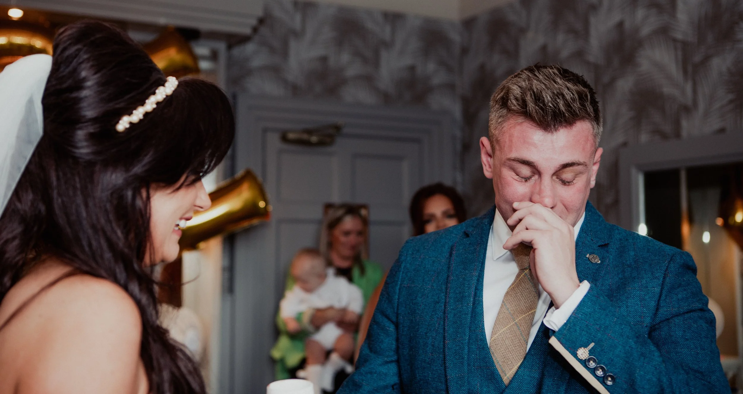 Candid wedding photography Glasgow