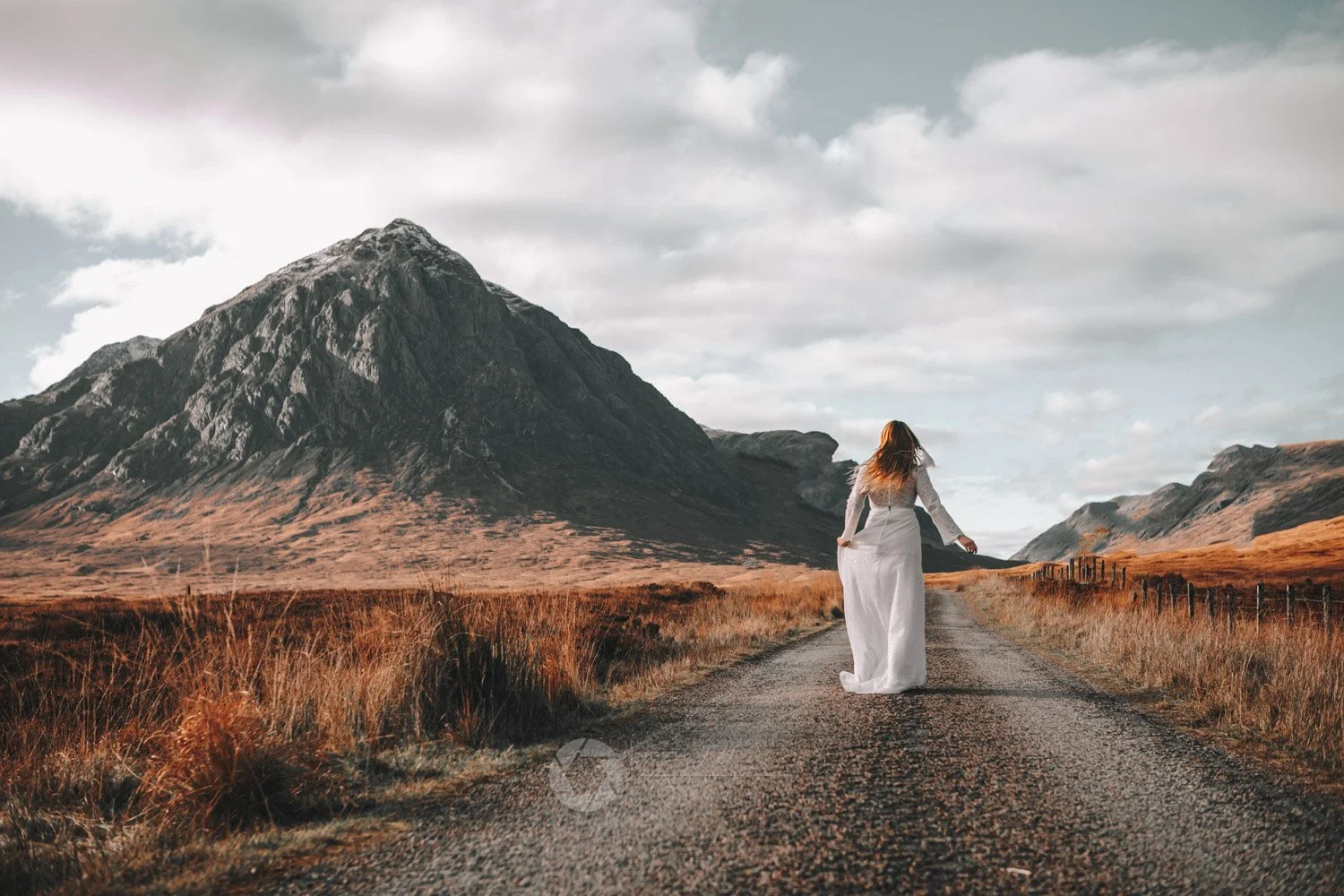 Natural wedding photography Scotland countryside wedding glen coe