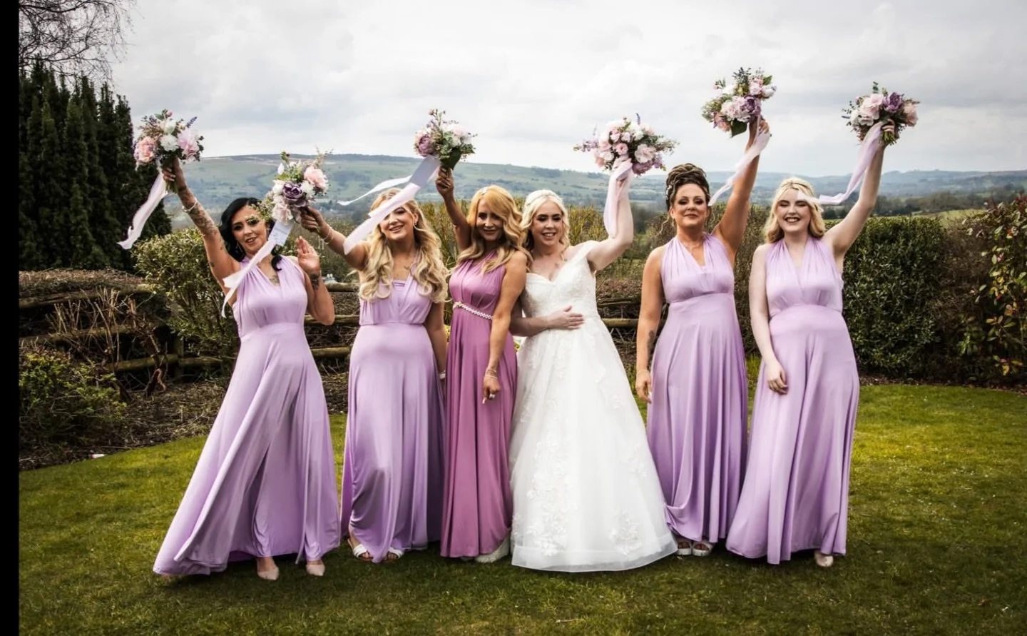 Kicking off December with pure lilac loveliness 💜✨

Samantha &amp; Liam&rsquo;s wedding at The Three Horseshoes Inn was full of soft colour, sunshine and the happiest bridal squad! I&rsquo;m still obsessed with these gorgeous dresses paired with the