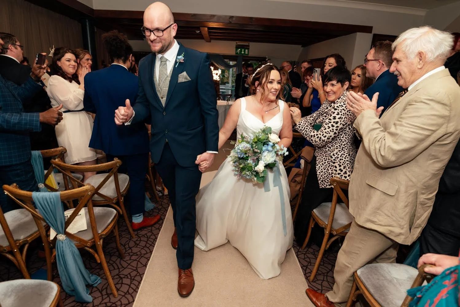 Laura & Rob’s Winter Romance at The Three Horseshoes Inn