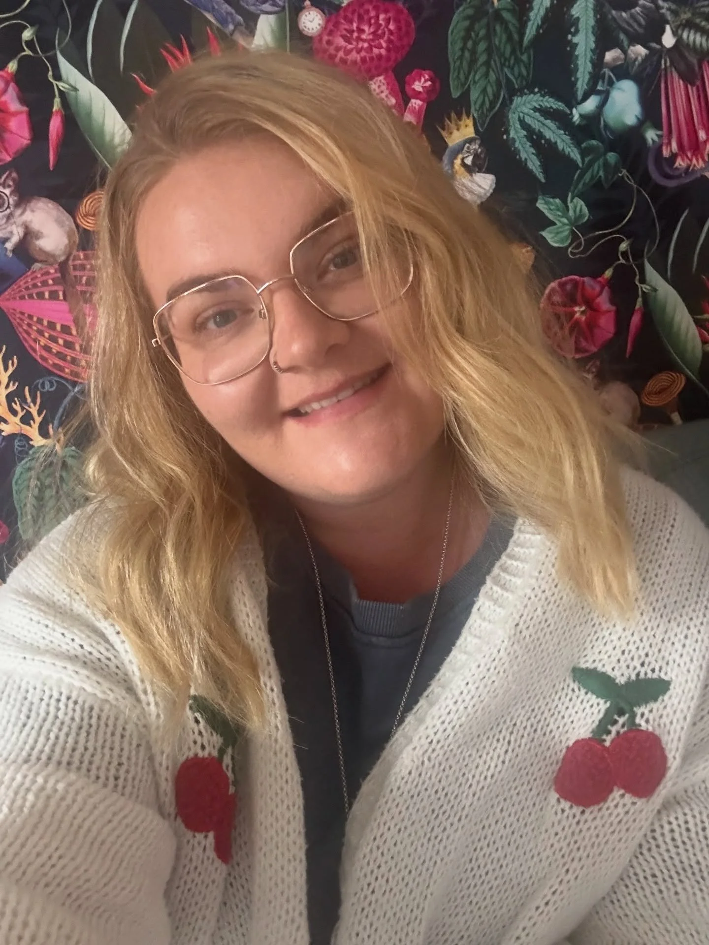 Alright&hellip; I&rsquo;ve been a bit quiet on here lately 👀

No big dramatic reason&hellip; just life, work, kids, everything all at once 😂

But I&rsquo;m still here, still creating, still chatting away behind the scenes 🌿

So&hellip; if you&rsqu