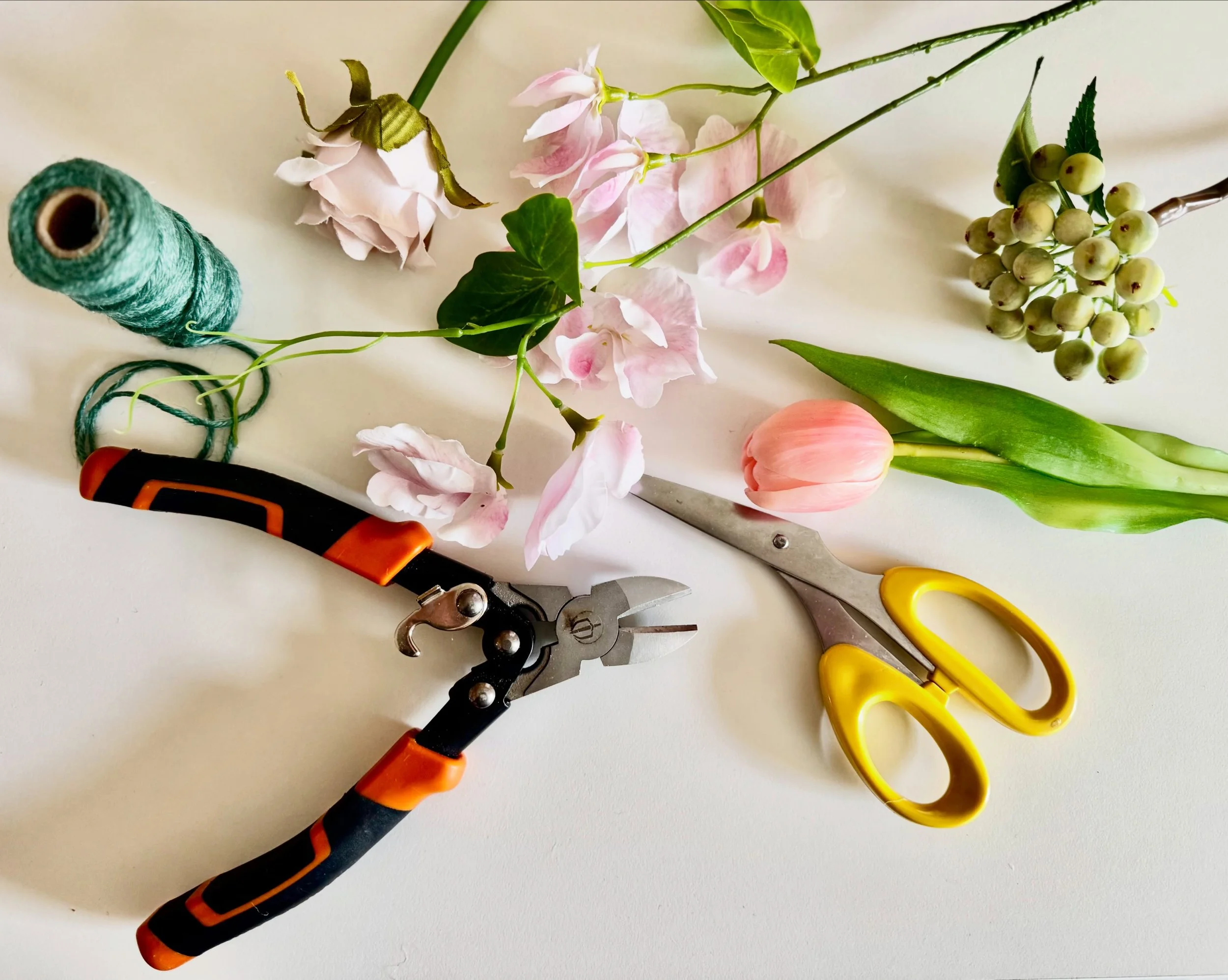 Not every wedding flower photo has to be perfectly styled bouquets and pretty wedding mornings 😂🌿

Sometimes it&rsquo;s flower stems all over the table, wire cutters nearby, and me halfway through figuring out whether a design needs &ldquo;just one