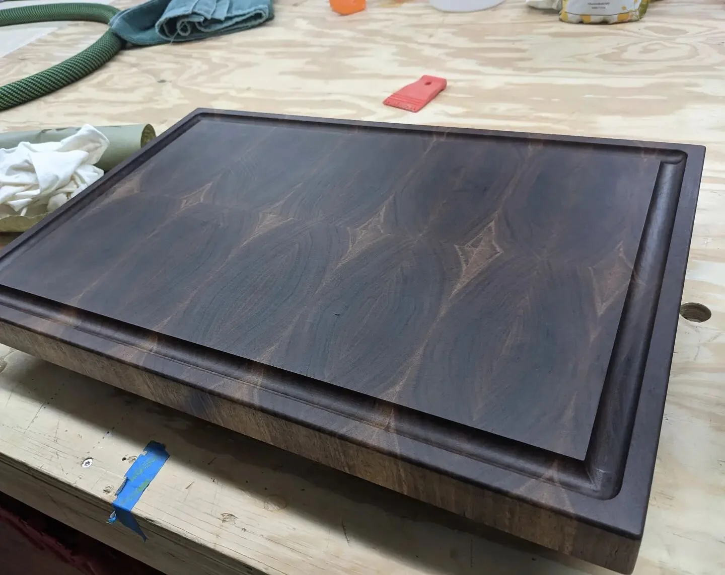 End grain walnut cutting board