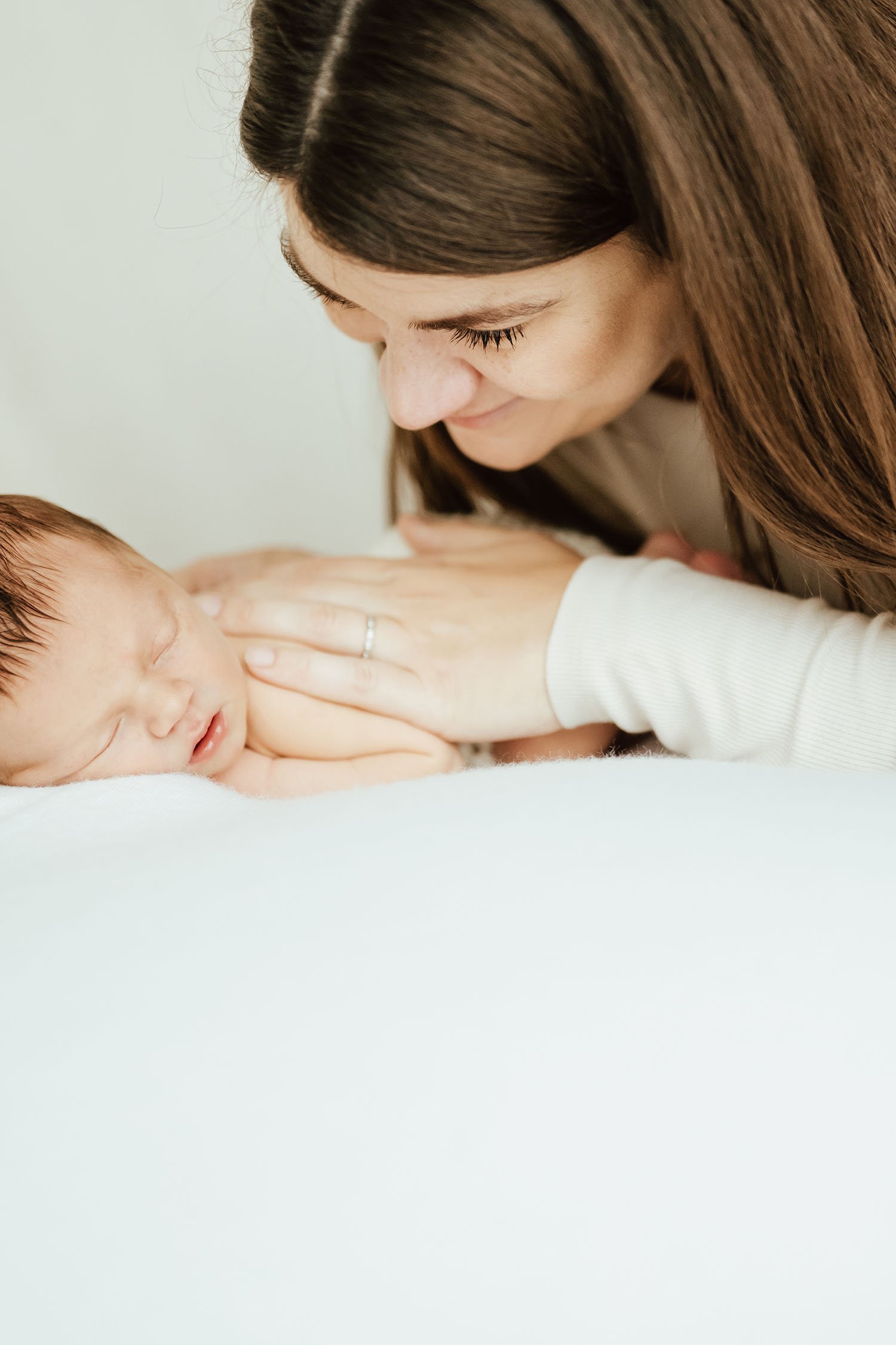 natural newborn photography herefordshire10.jpg