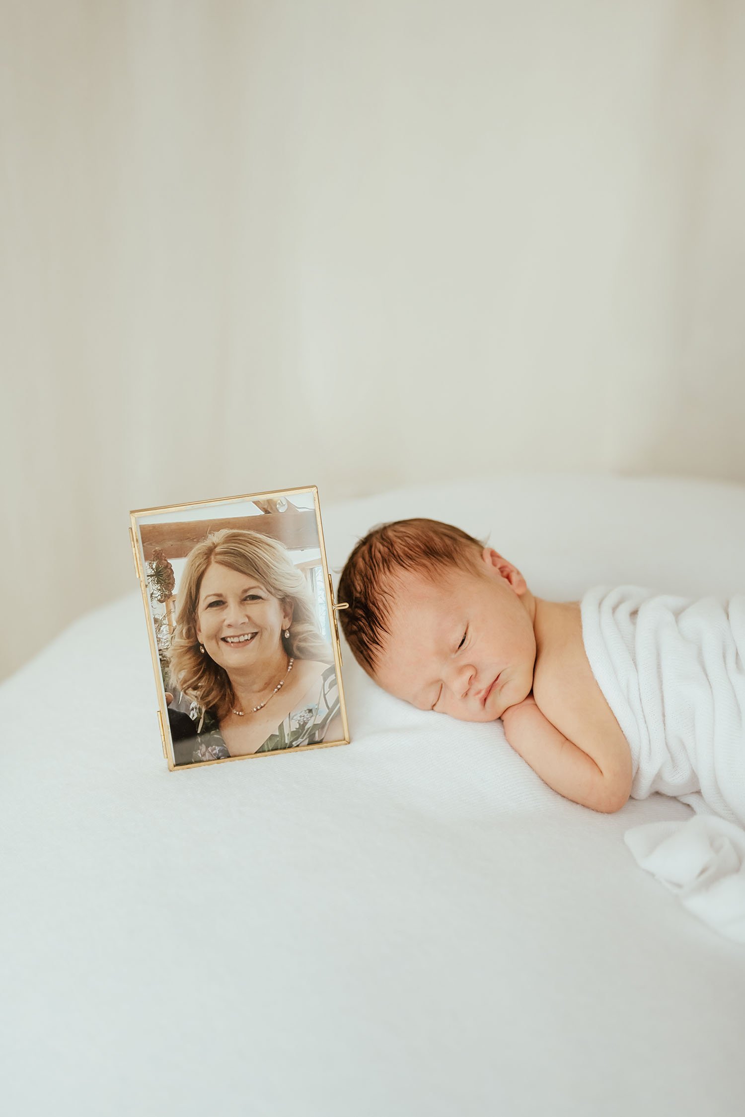 natural newborn photography herefordshire12.jpg