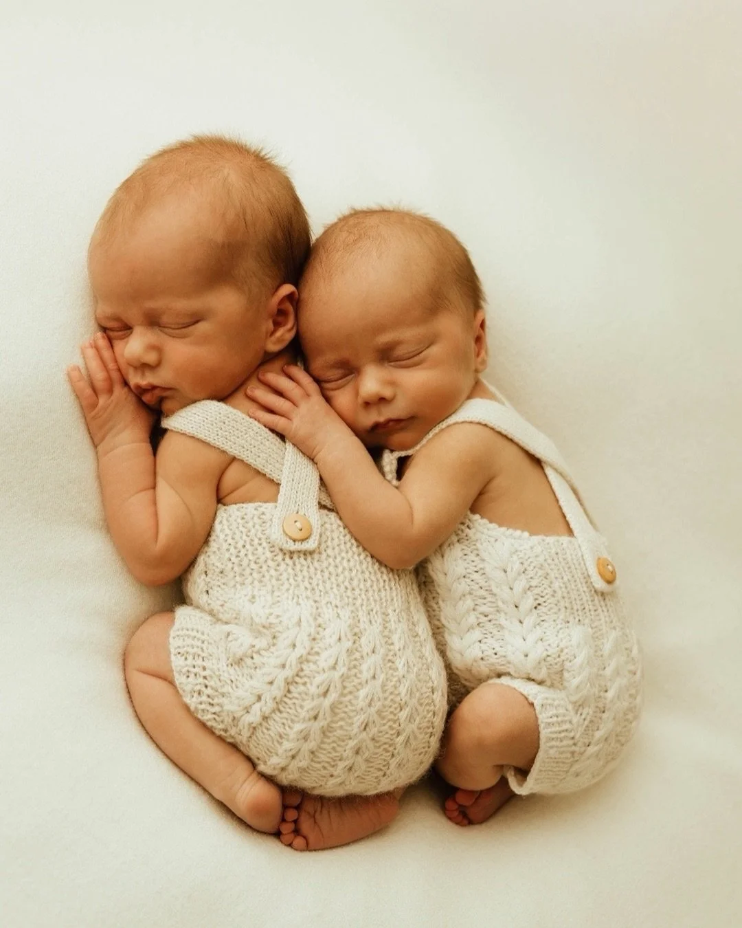 Just the most beautiful baby boys and the most amazing parents absolutely nailing it, couldn&rsquo;t be more proud 🥹🫶 @Samantha_dorrington 
⠀⠀⠀⠀⠀⠀⠀⠀⠀
Even better that they&rsquo;re part of our extended family and I will be getting lots of cuddles i