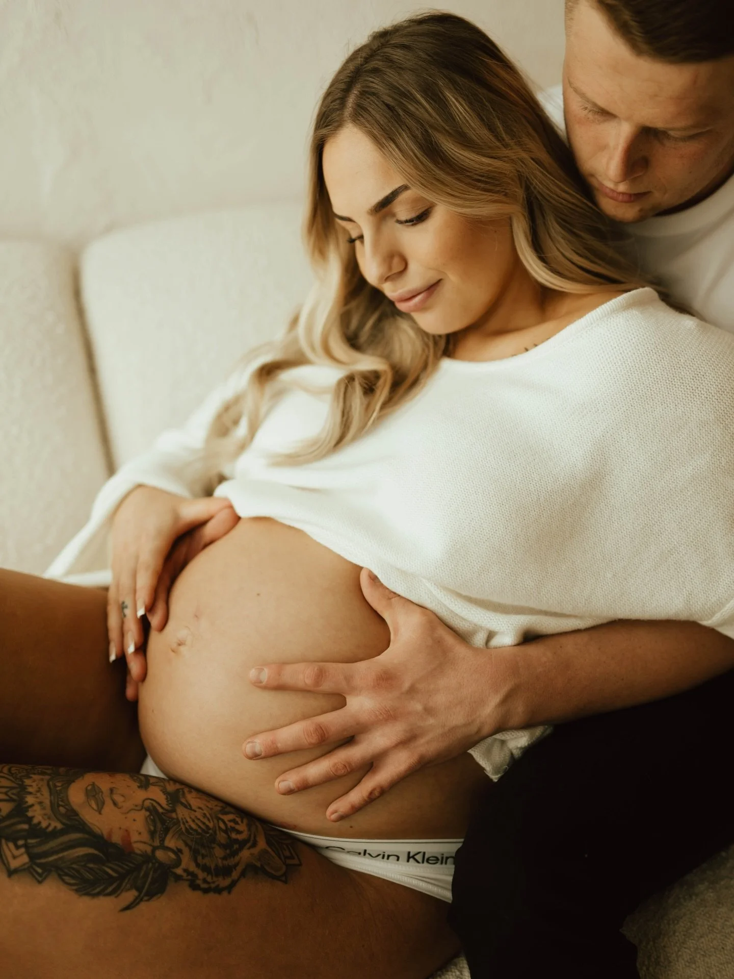 Those magical pregnancy days&hellip;.✨✨✨

@_emilyellertonx looking 🔥🔥🔥

#pregnancyphotoshoot 
#herefordshirematernityphotographer 
#gloucestershirematernityphotographer
