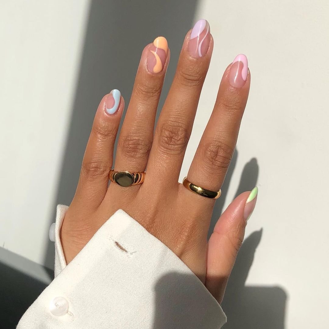 Iram Shelton Pro Nail Artist on Instagram_ “There’s just something about these colours that makes me.jpeg