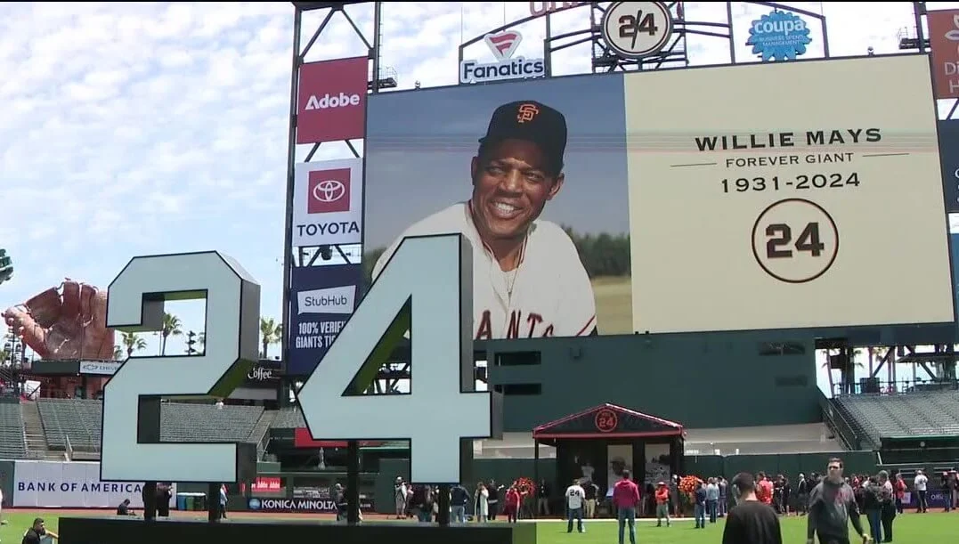 Willie Mays Acrylic (Plexiglass) Number 24 Sculpture