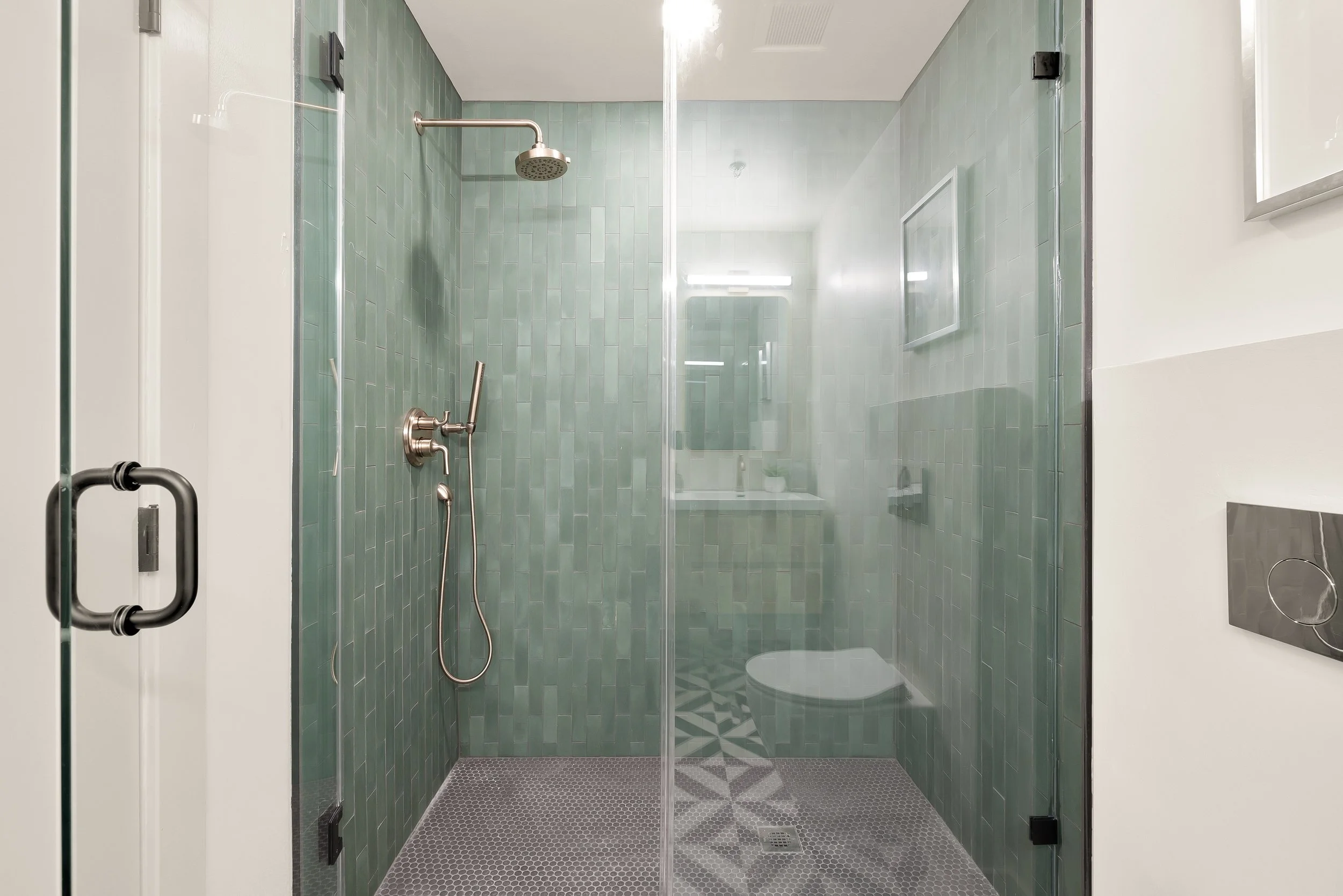 1023 Irving St NW 1-0045.jpg