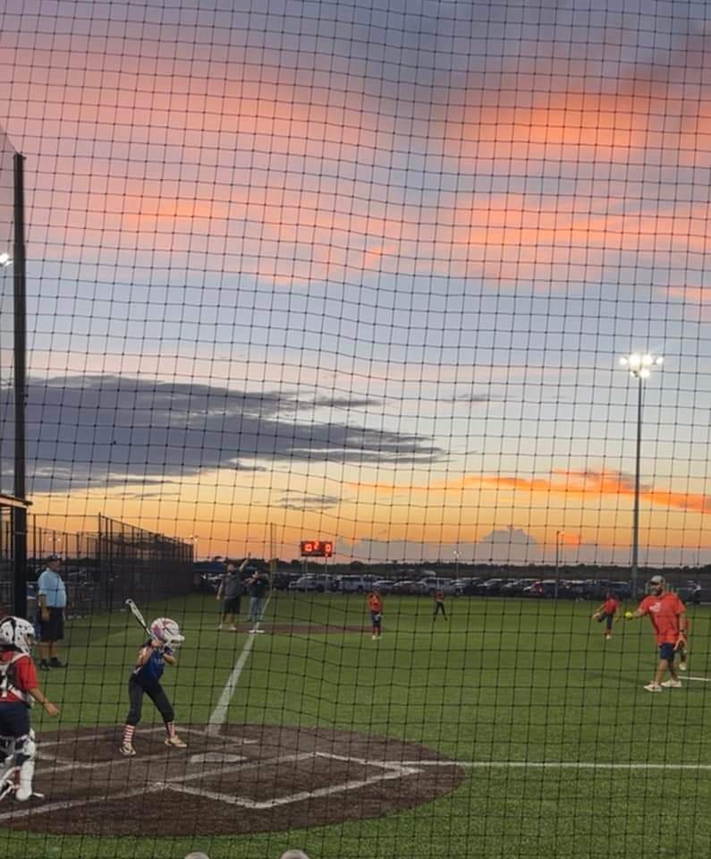 Photos — The Diamonds at Daily Park