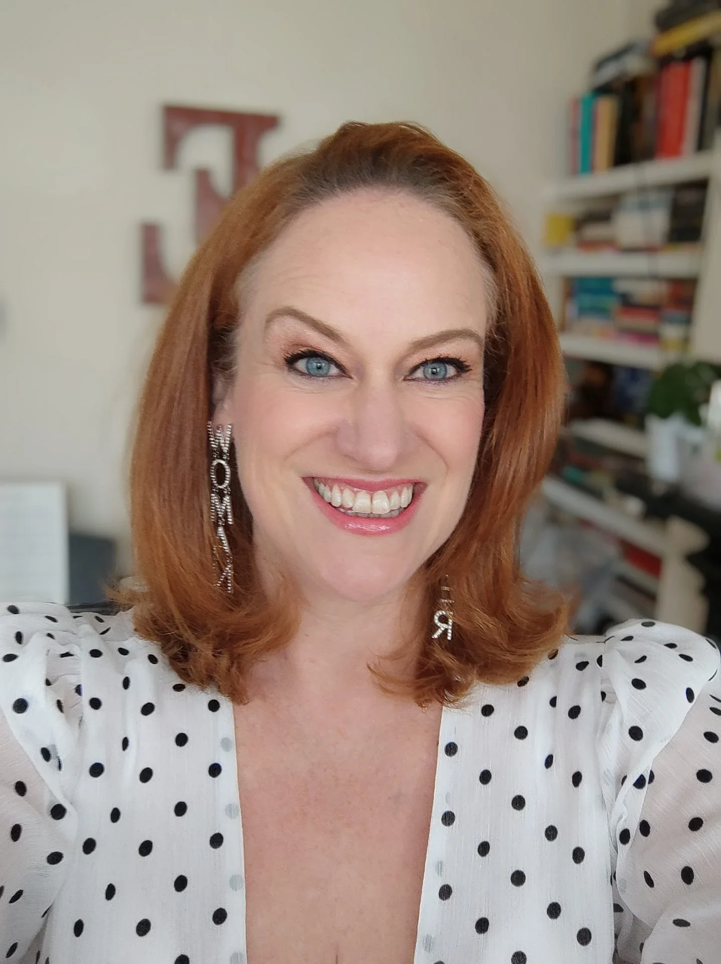 Rewiring Motherhood: Emily Beecher on Navigating Parenthood as a Neurodivergent Mom