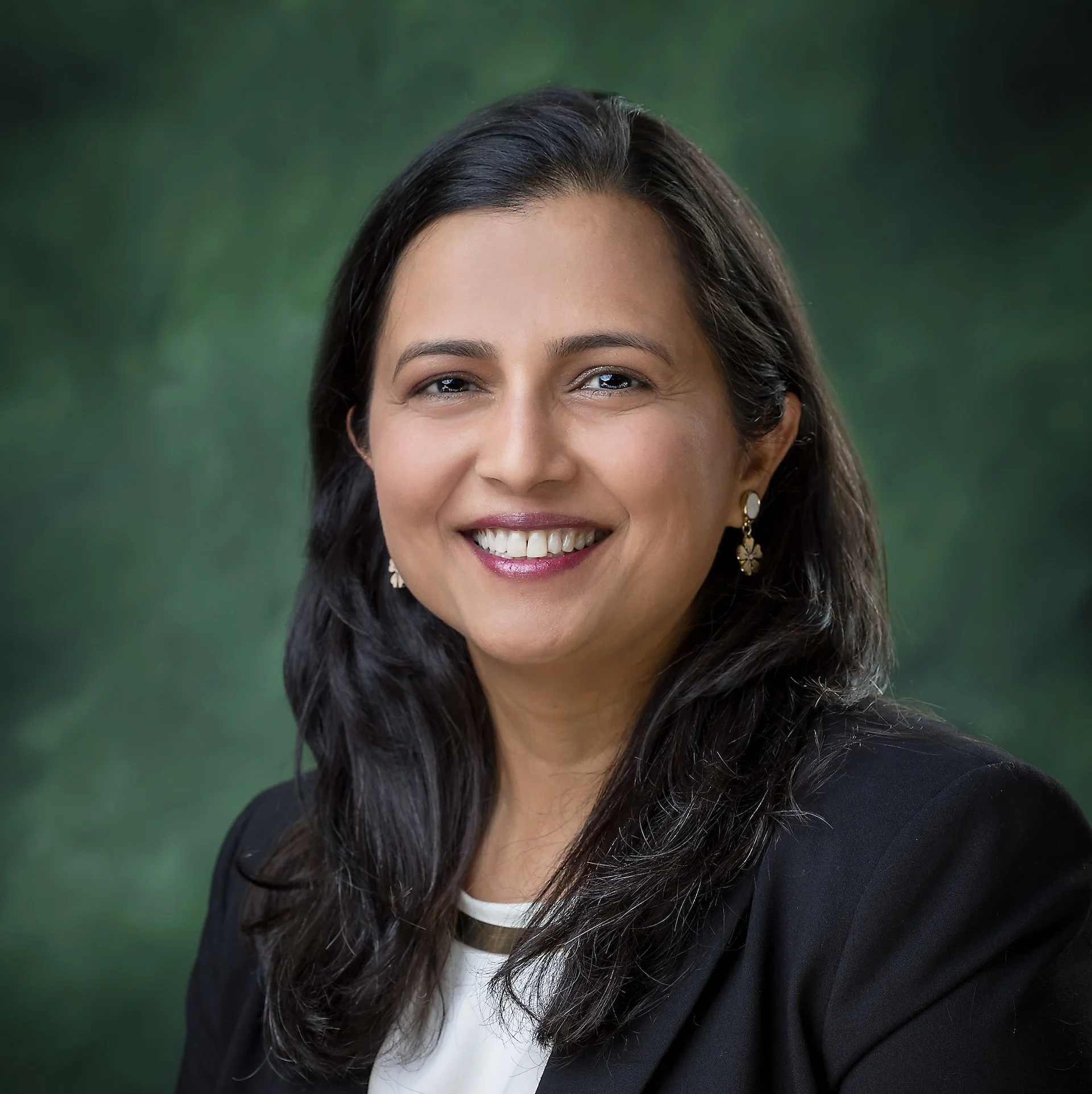 Dr. Ruchi Garg