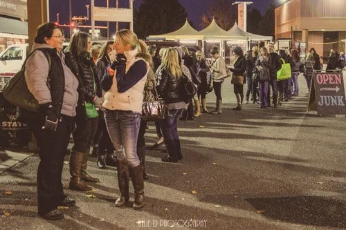 Traveling Vintage Junk Market 