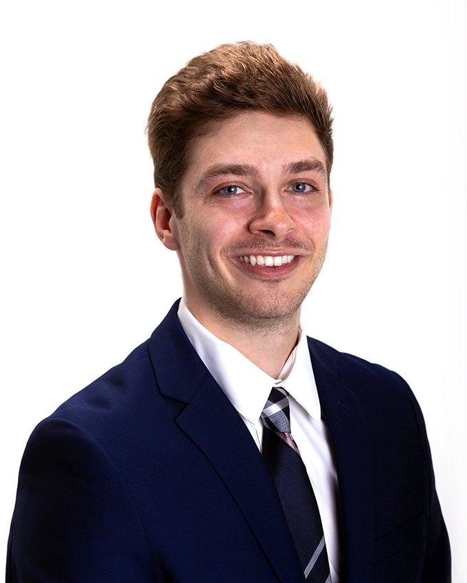 headshot-gallery-005.jpg