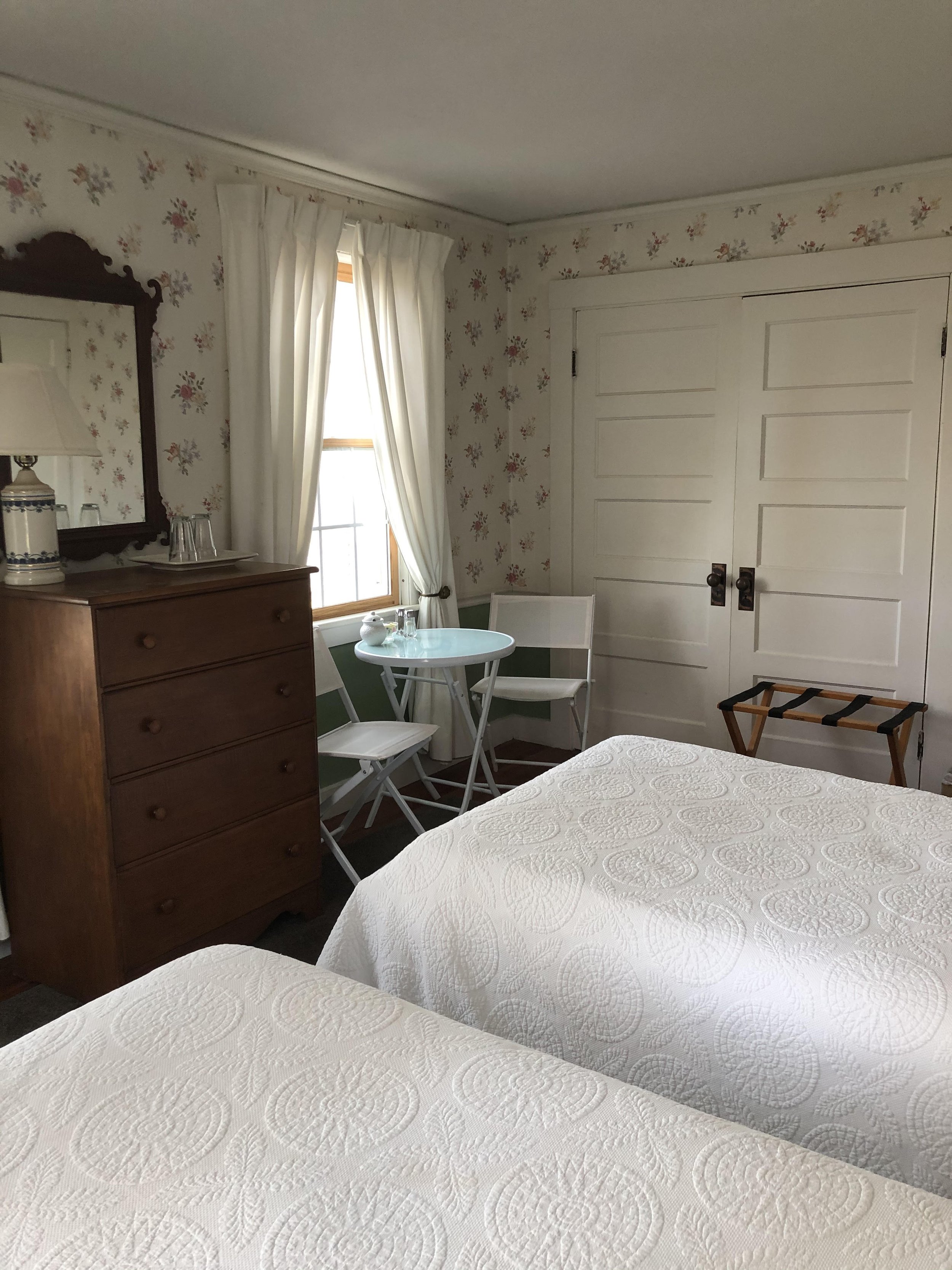 Spring Room 1.jpg