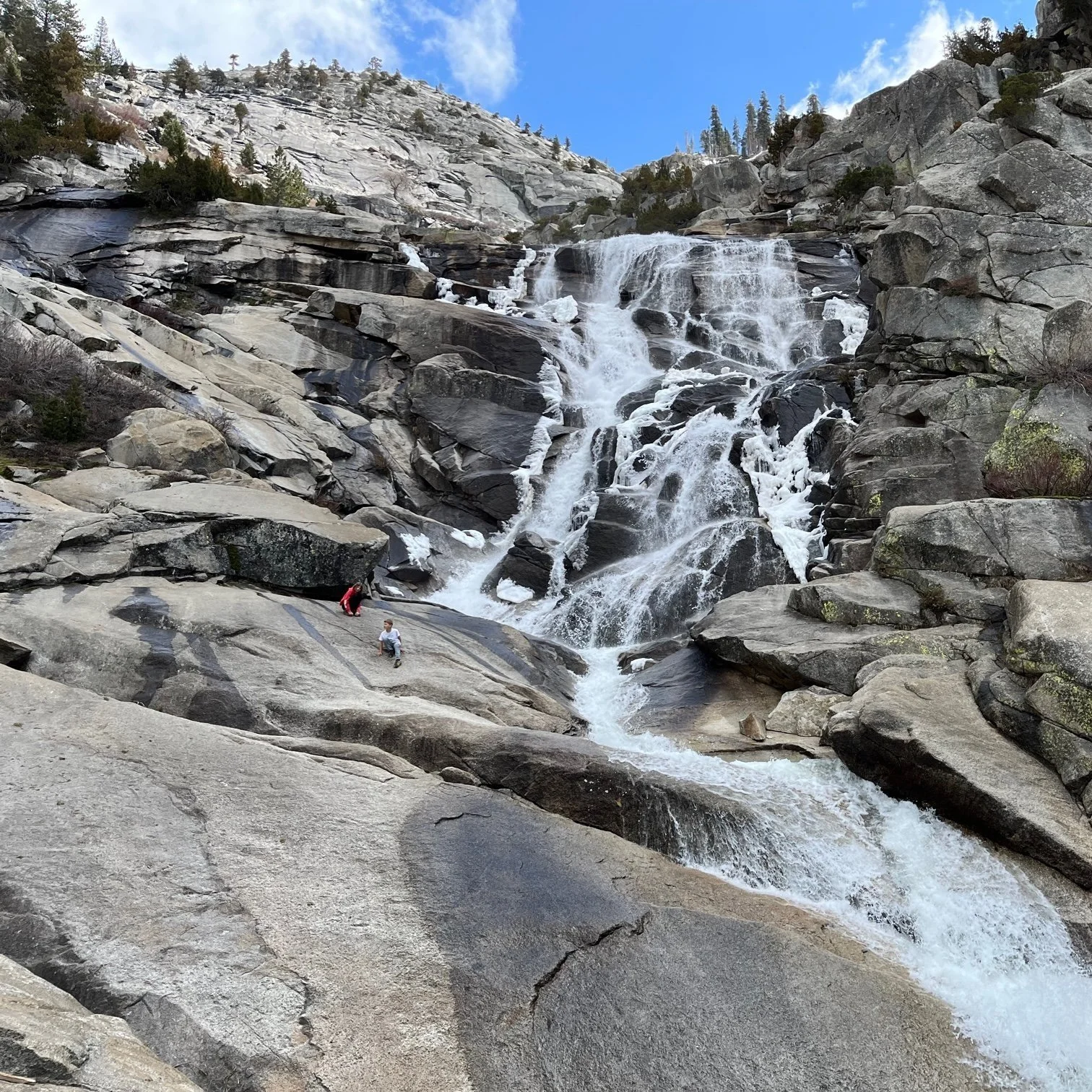 Výlet k vodopádům Tokopah