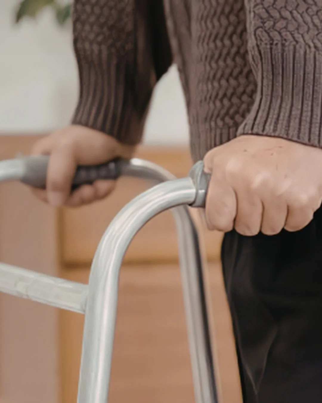 The Best Mobility Aids for Seniors: A Complete Guide to Independent Living