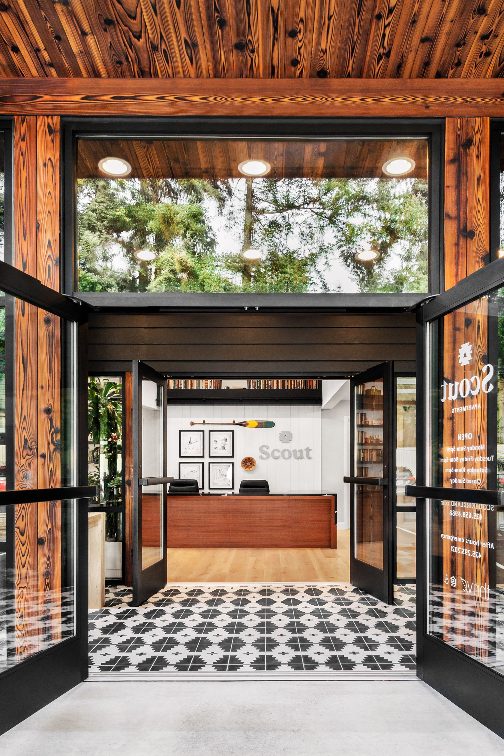2x3-scout_apartments-entry.jpg