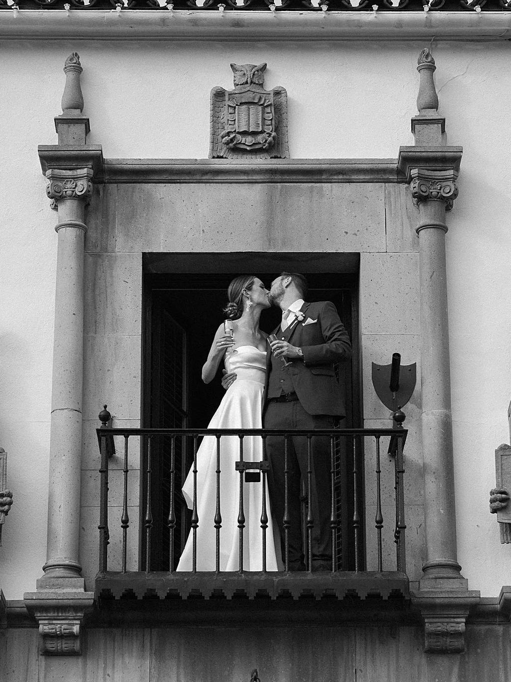 A Riviera Mansion Affair