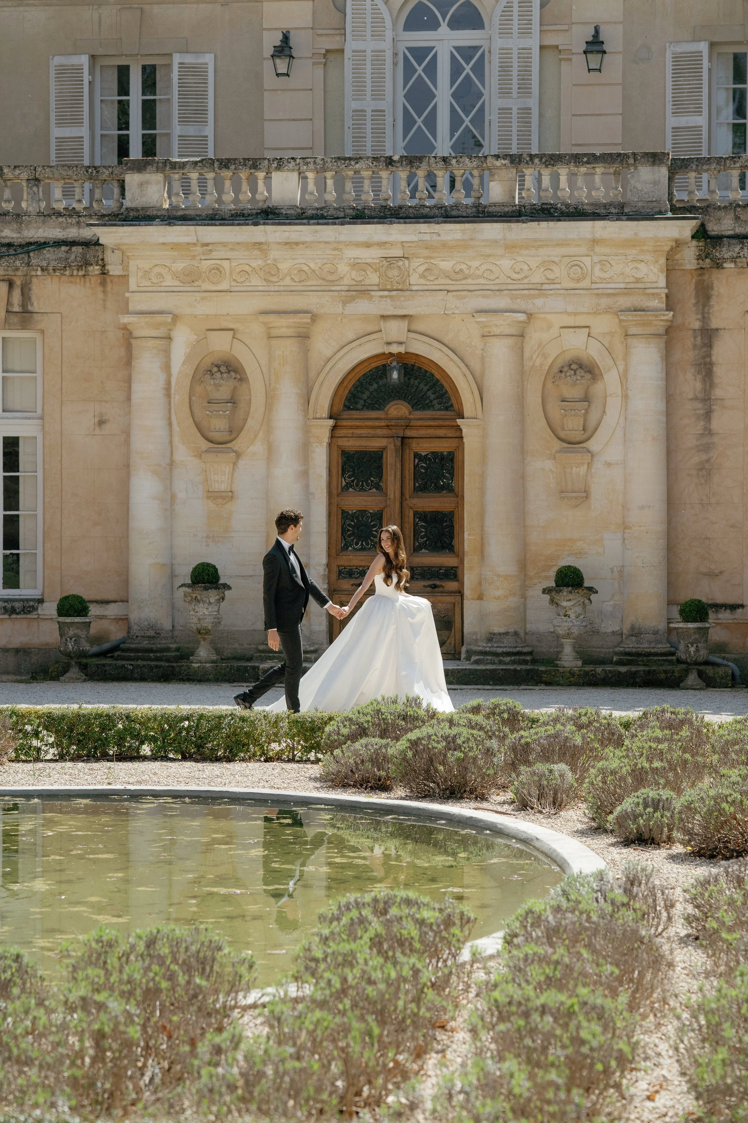 ultra-luxury-wedding-photography-rachel-wakefield-chateau-Martinay-France-Luxury-Wedding-Chateau Wedding-South France_0543.jpg