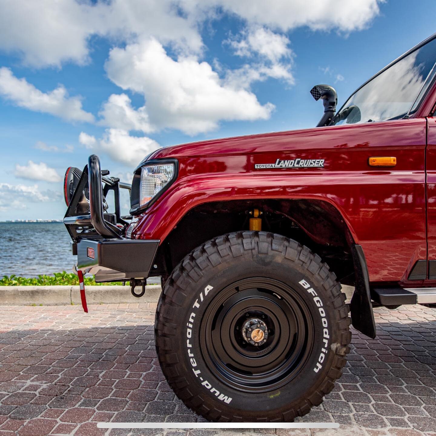 This Left Hand Drive 1990 LJ77 has 92,000 miles and is almost ready for sale. The good folks at @landcruiserheaven.se are just putting the finishing touches on her. This Land Cruiser is fully loaded so reach out before she&rsquo;s gone! Build specs b
