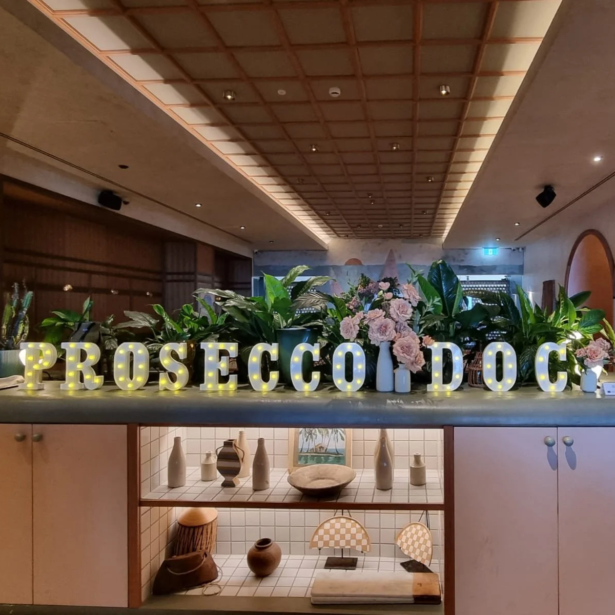 PROSECCO DOC X CIBARIA &amp; CAVALLINO - VENUE TAKEOVERS