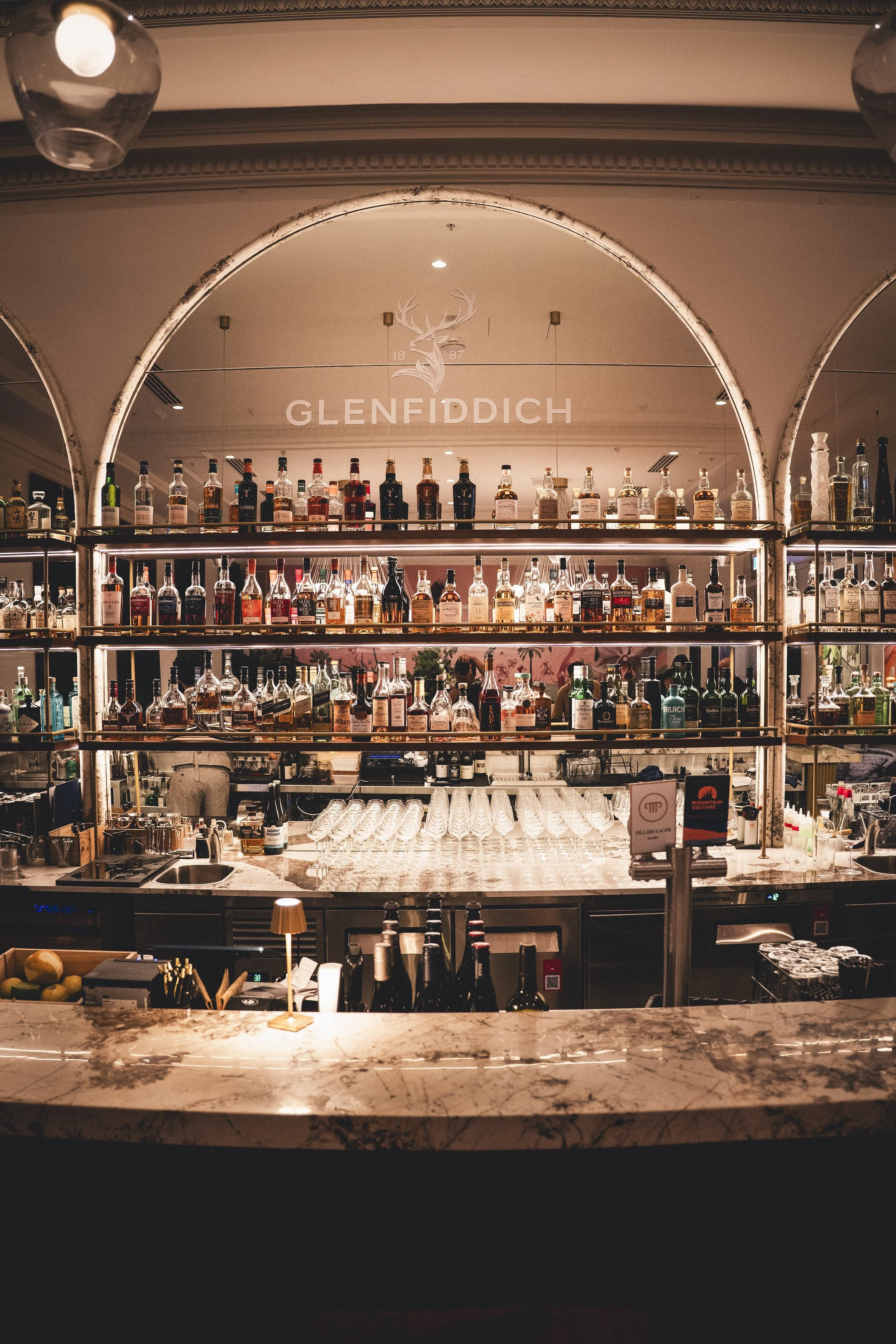 WGAS-ThePillars-Hendricks-Glenfidicch_12.jpg