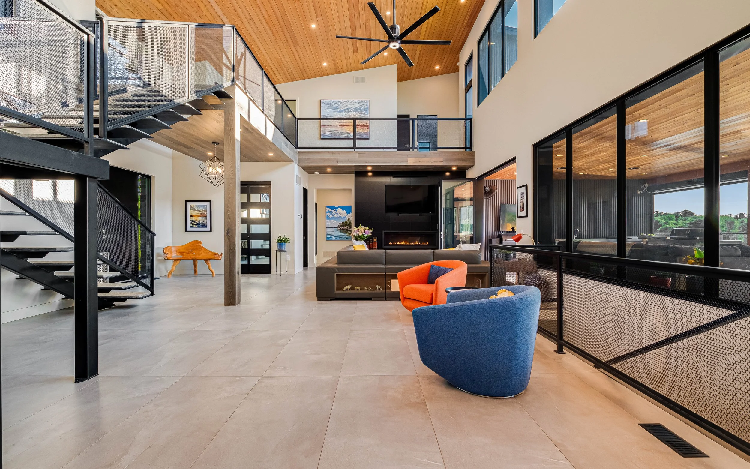 47B George Hunt Memorial Dr, Parry Sound 007.jpg