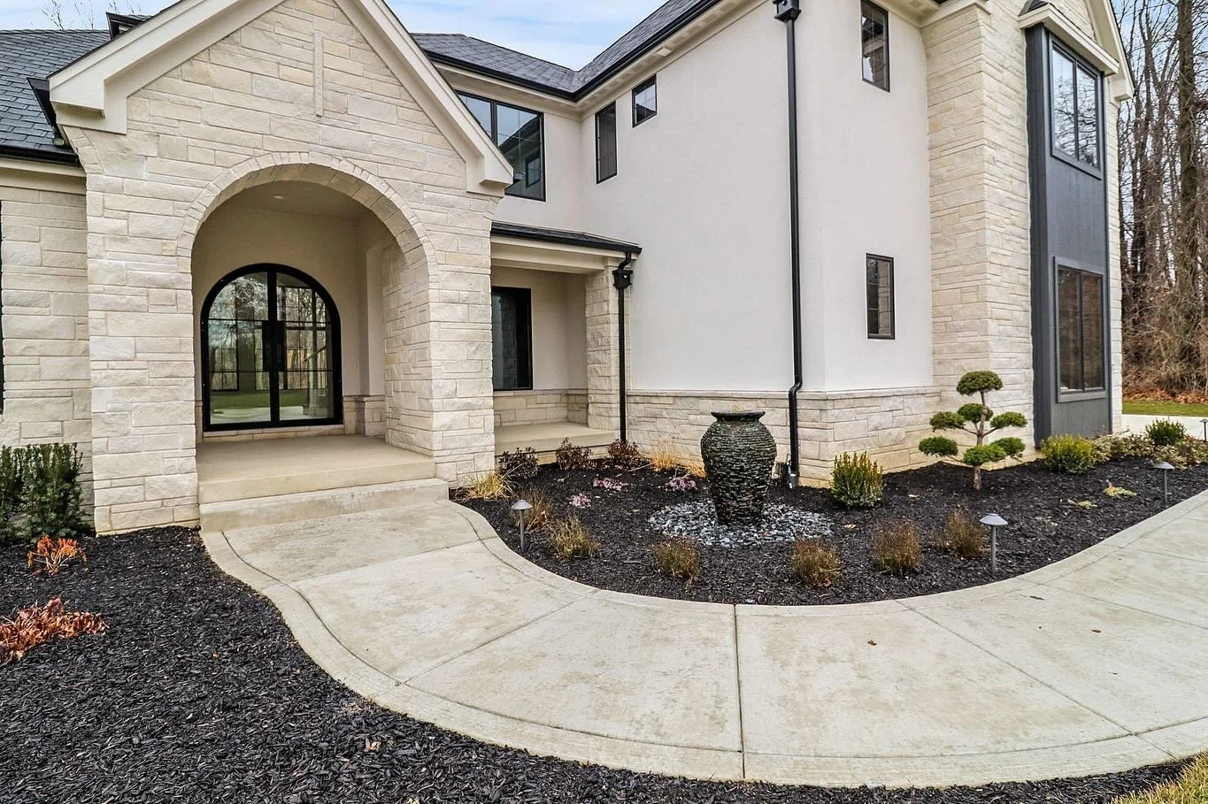 It&rsquo;s been a while since we shared this beauty, so here she is in all her glory 🏡✨