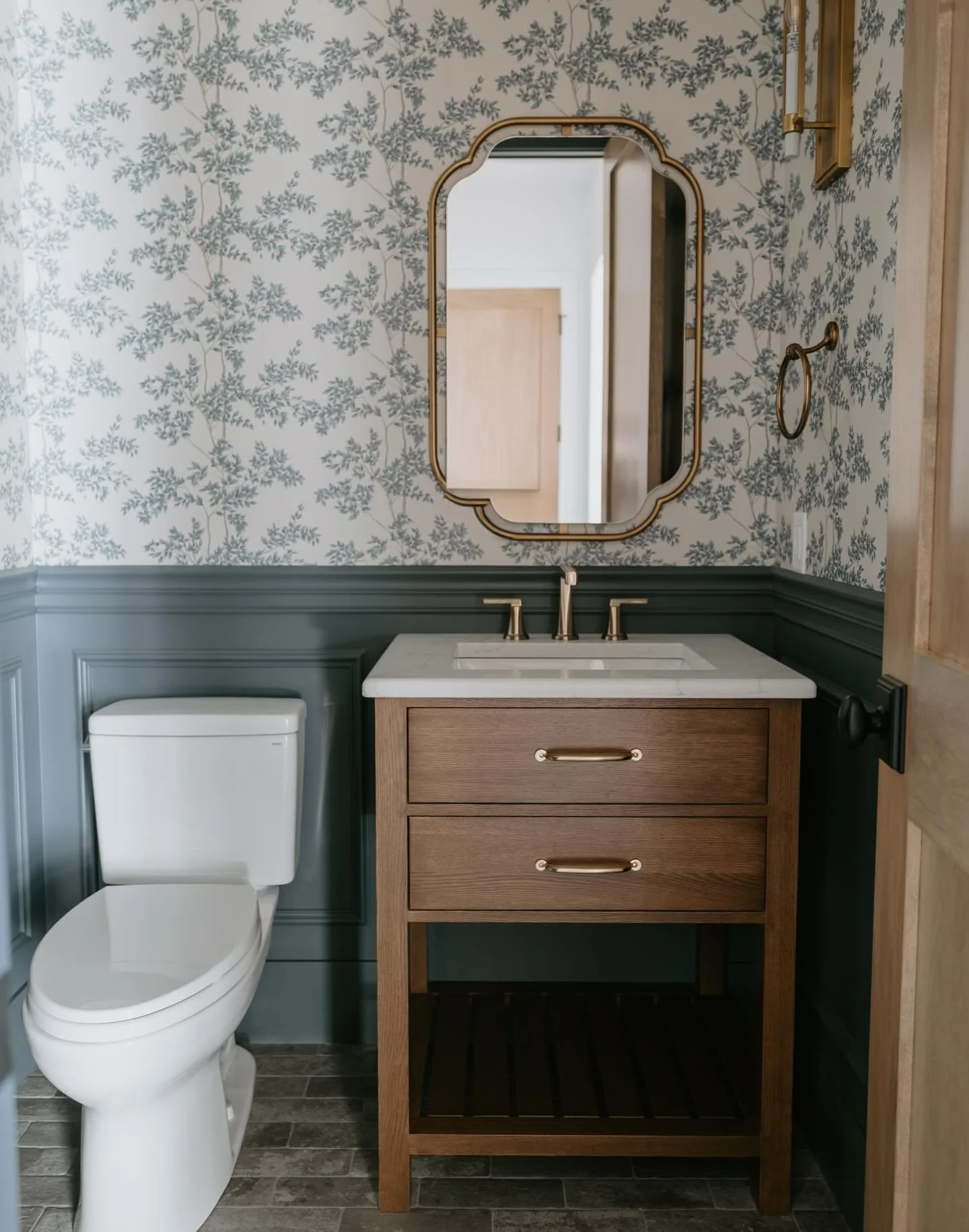 Just got professional photos back from our latest project, taken by the uber talented @vanessastollerphoto and this powder room had to be shared 🤤

We love a good painted wall treatment and wallpaper combo in the half bath. And this blue is swoon wo