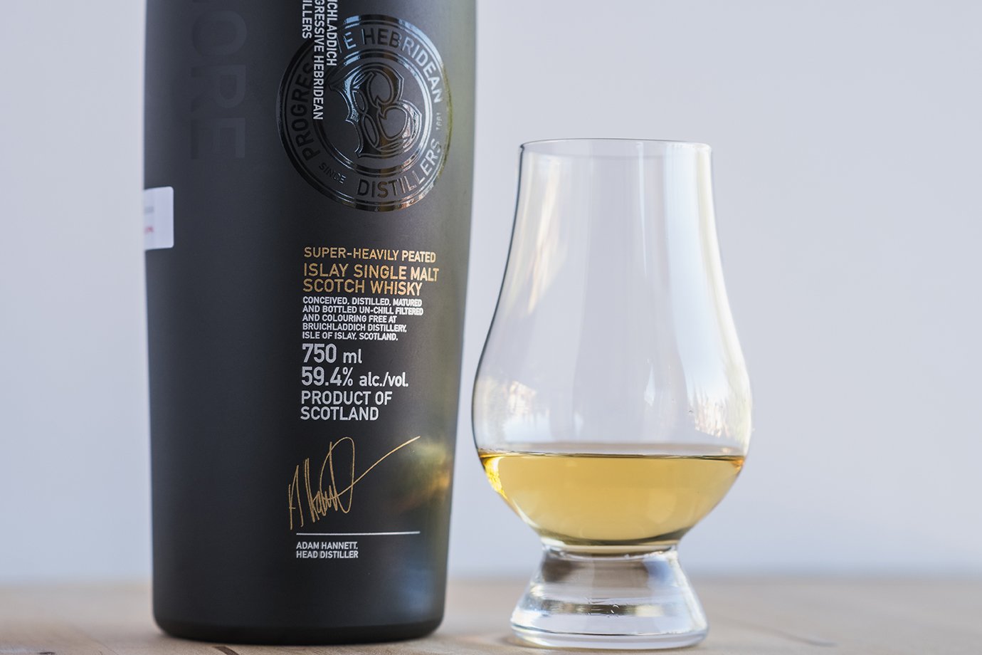 Octomore 11.1_with dram_02.jpg