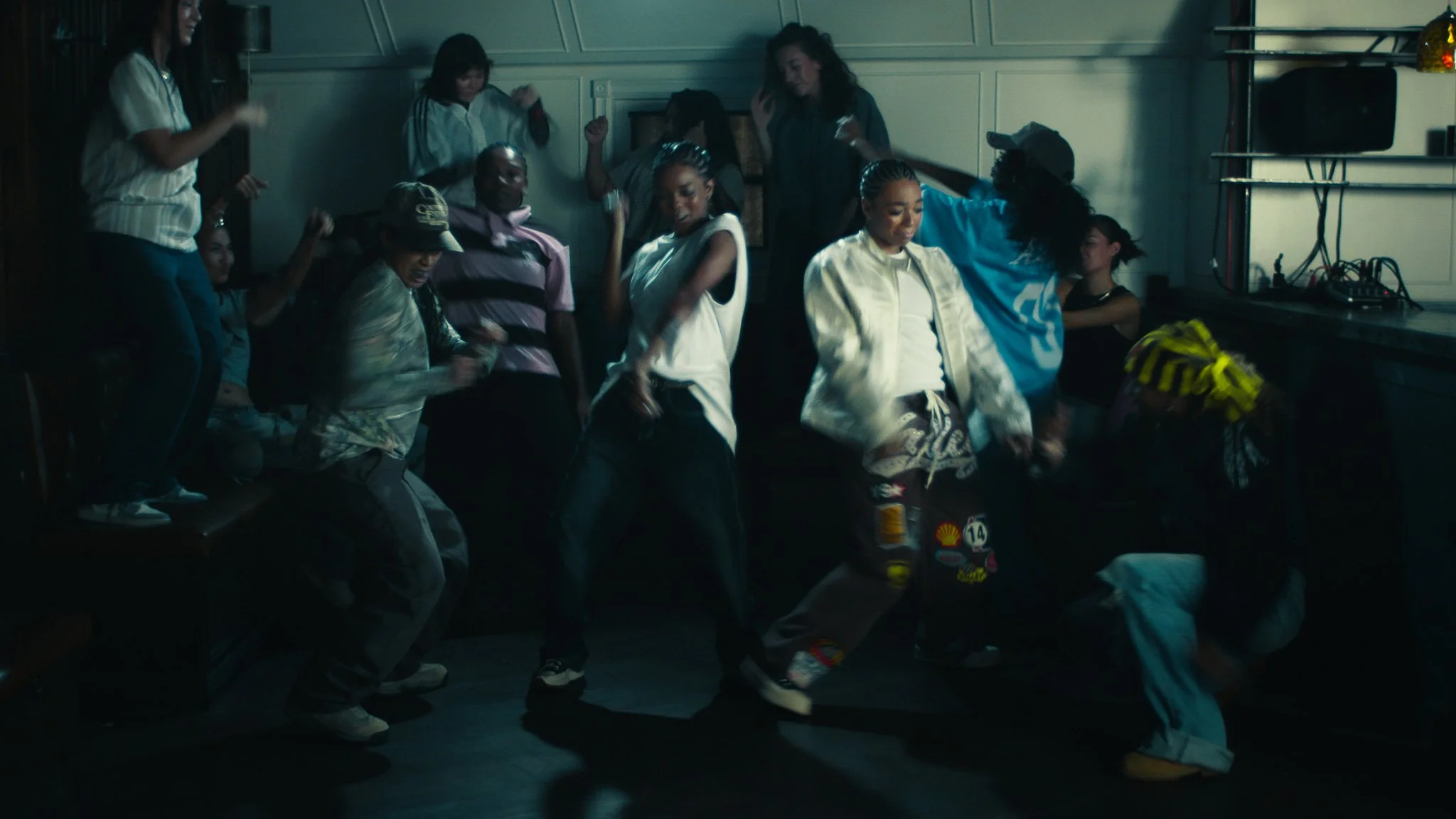 Still 2025-11-11 234449_1.72.2.jpg