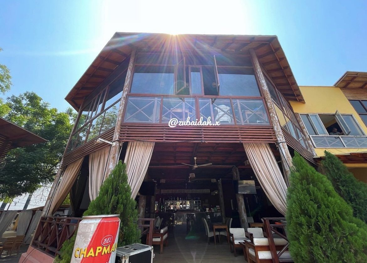 The Gold Coast Restaurant & Cocktail Bar