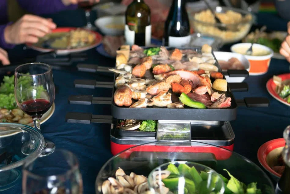 GATHER &amp; GRAZE CHEERS TO THE SEASON