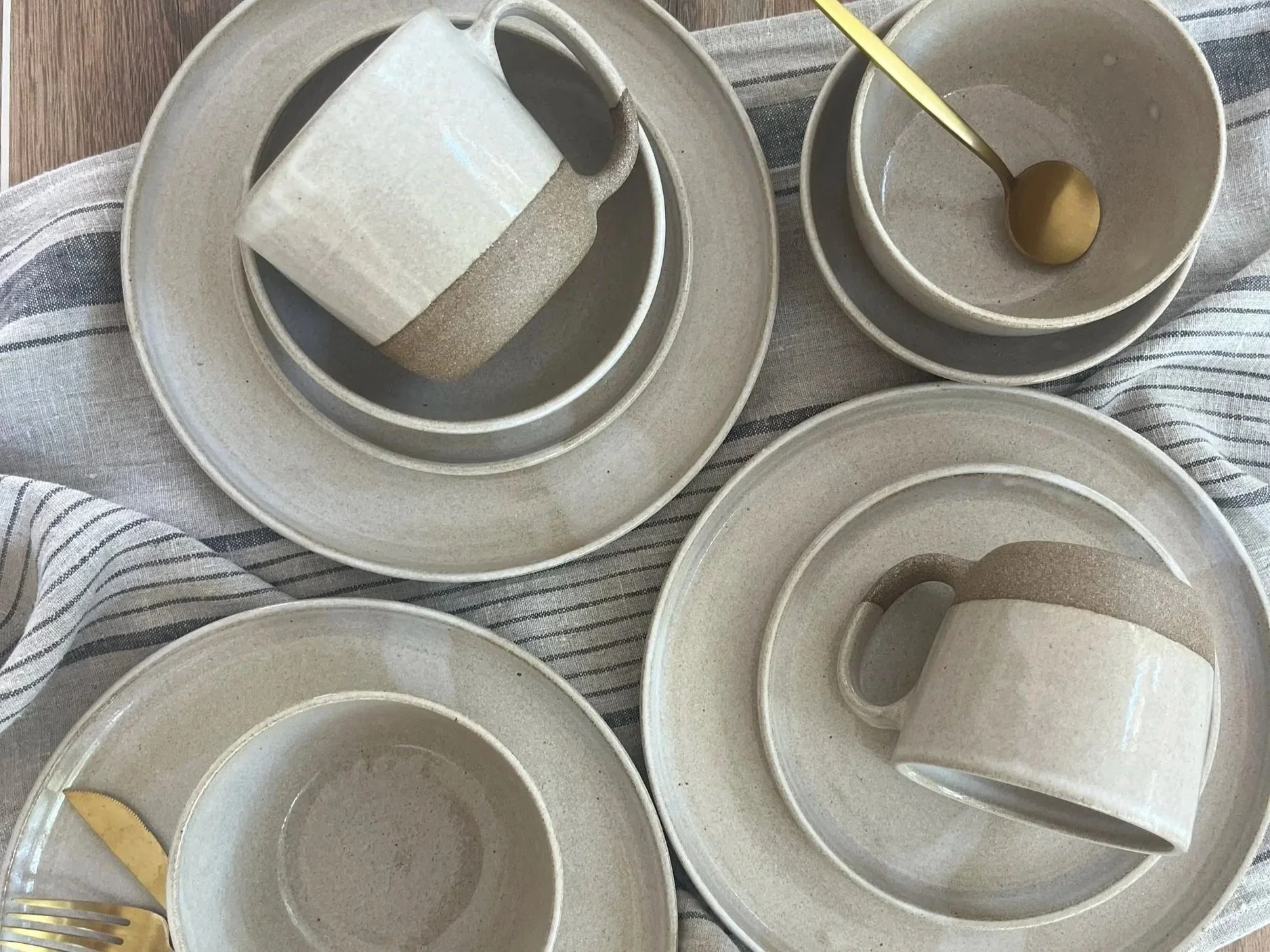 Custom Dinnerware