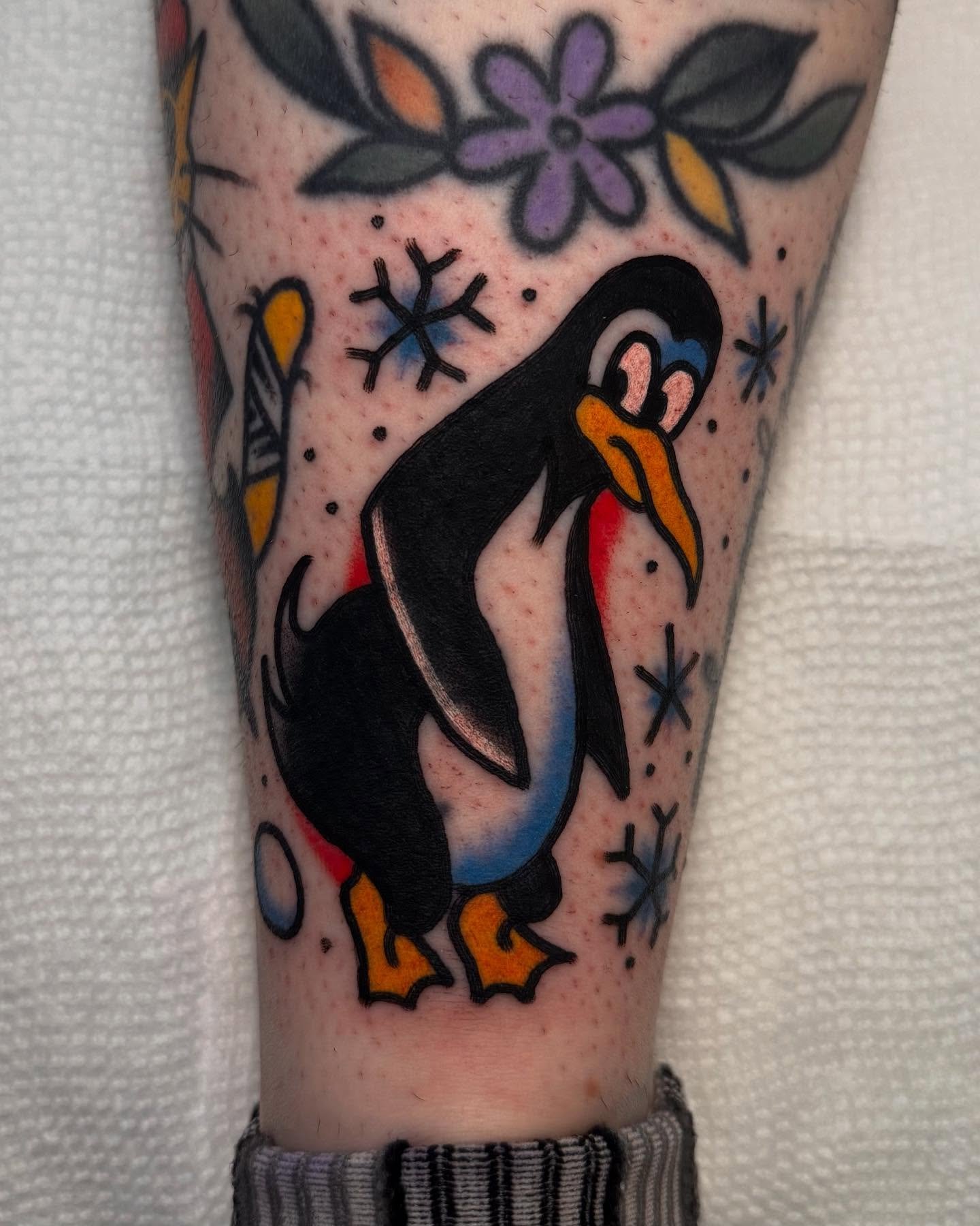 Tattoos available every week Wednesday through Sunday. DM or book through the link in my bio
.
.
.
.
.
#seattletattooartist #traditionaltattooseattle #traditionaltattoosseattle #seattletraditionaltattoo #seattletattoo #portlandtraditionaltattoo #trad