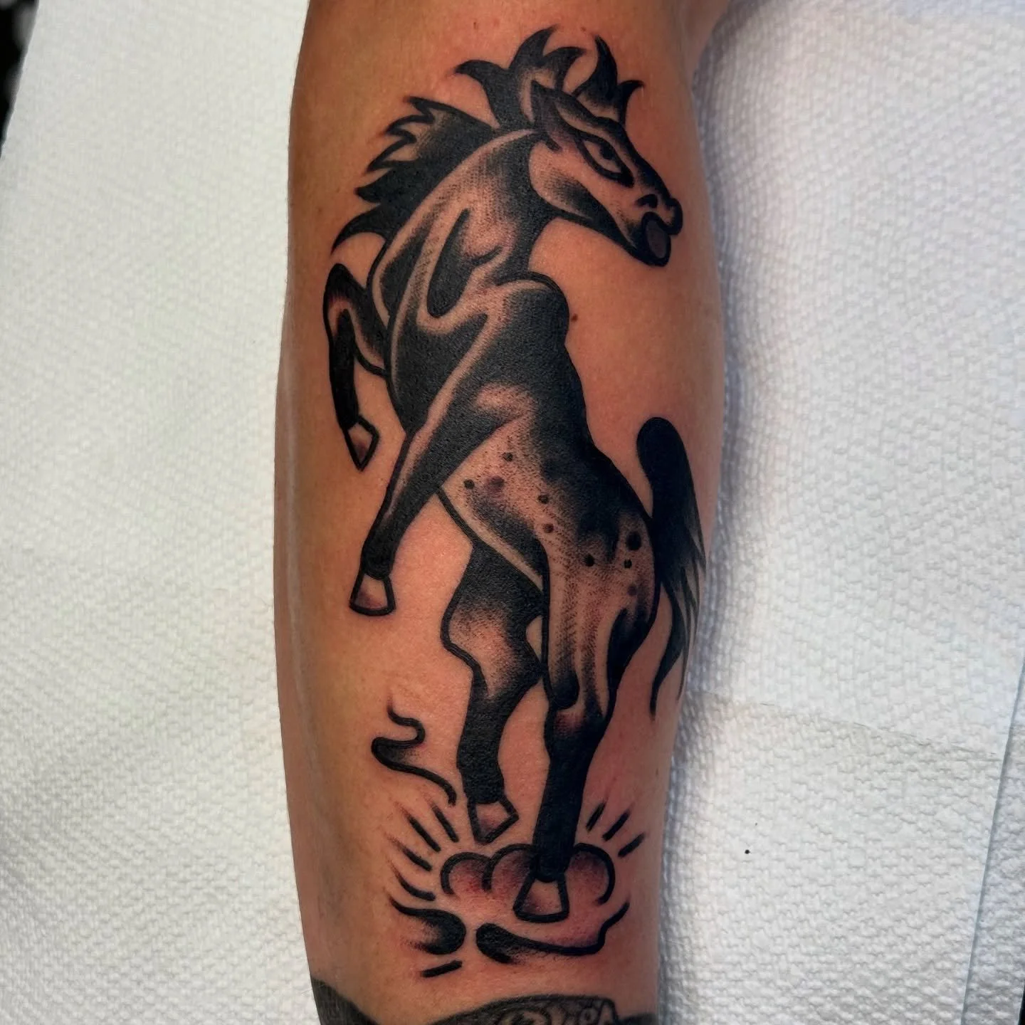 &clubs;️🌚 Black n&rsquo; grey made @36thstreettattoo &spades;️👽