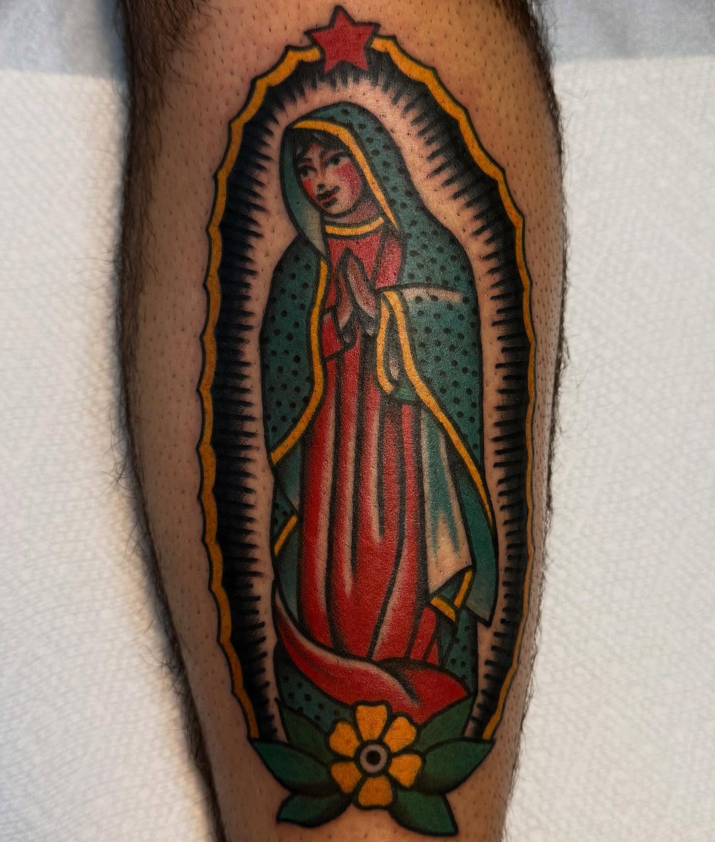 🤲🤲🤲
i love doing tattoos like this, shoot me a message if you&rsquo;d like to wear something like it!

@36thstreettattoo